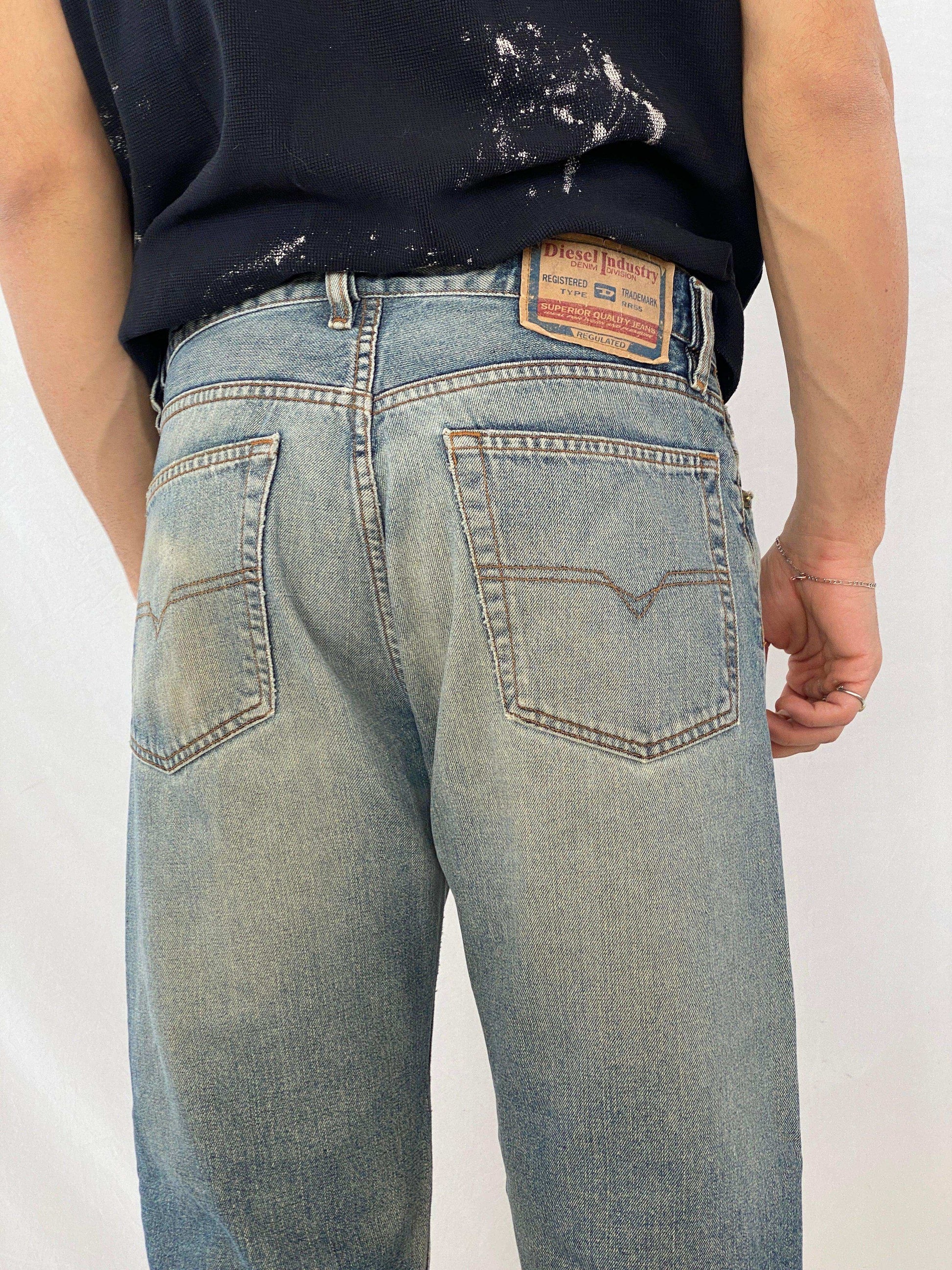 Vintage 00s Y2K Diesel Industry Denim Devision Washed Jeans - Balagan Vintage Jeans 80s, 90s, Abdullah, jeans, NEW IN