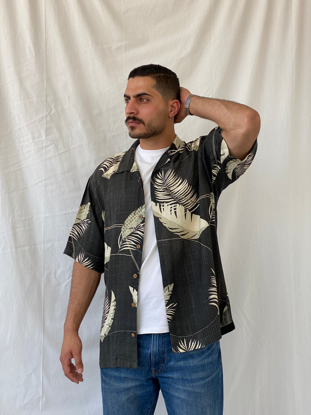 Vintage Tommy Bahama Hawaiian Print Silk Men’s Short Sleeve Black Shirt - L