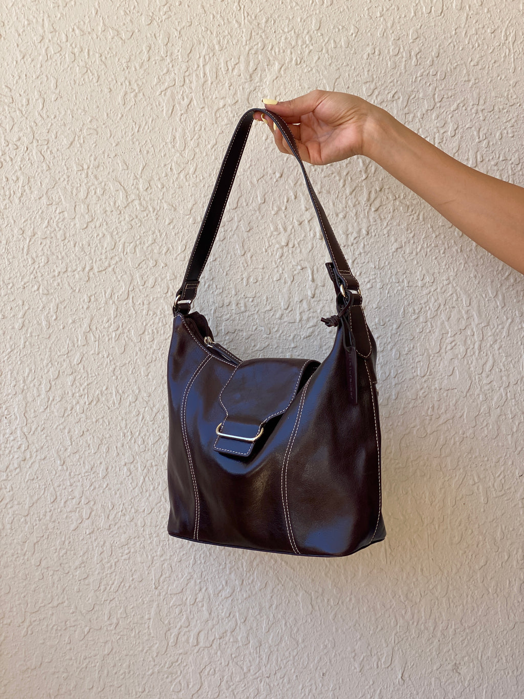Vintage Naturalizer Genuine Leather Shoulder Bag in Deep Chocolate Brown