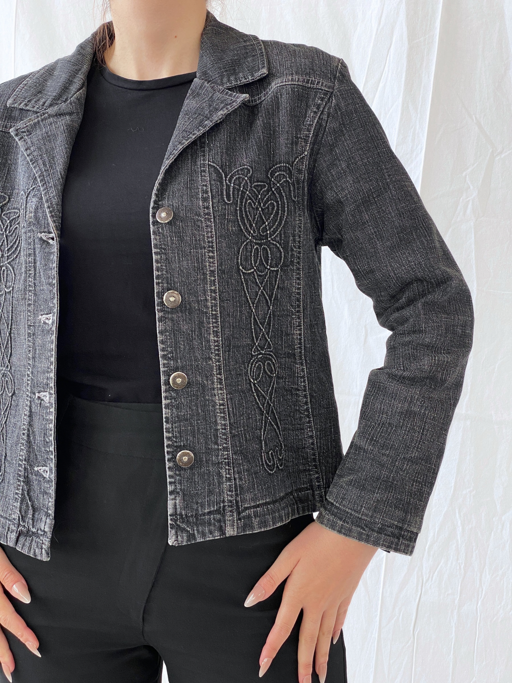 Vintage Minuet Embellished Washed Black Women’s Padded Denim Blazer - L