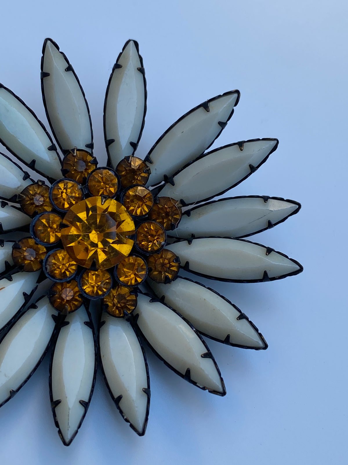 Vintage Mid-Century White Milk Glass & Amber Rhinestone Flower Brooch Floral Statement Pin Vintage Mid-Century White Milk Glass & Amber Rhinestone Flower Brooch Floral Statement Pin