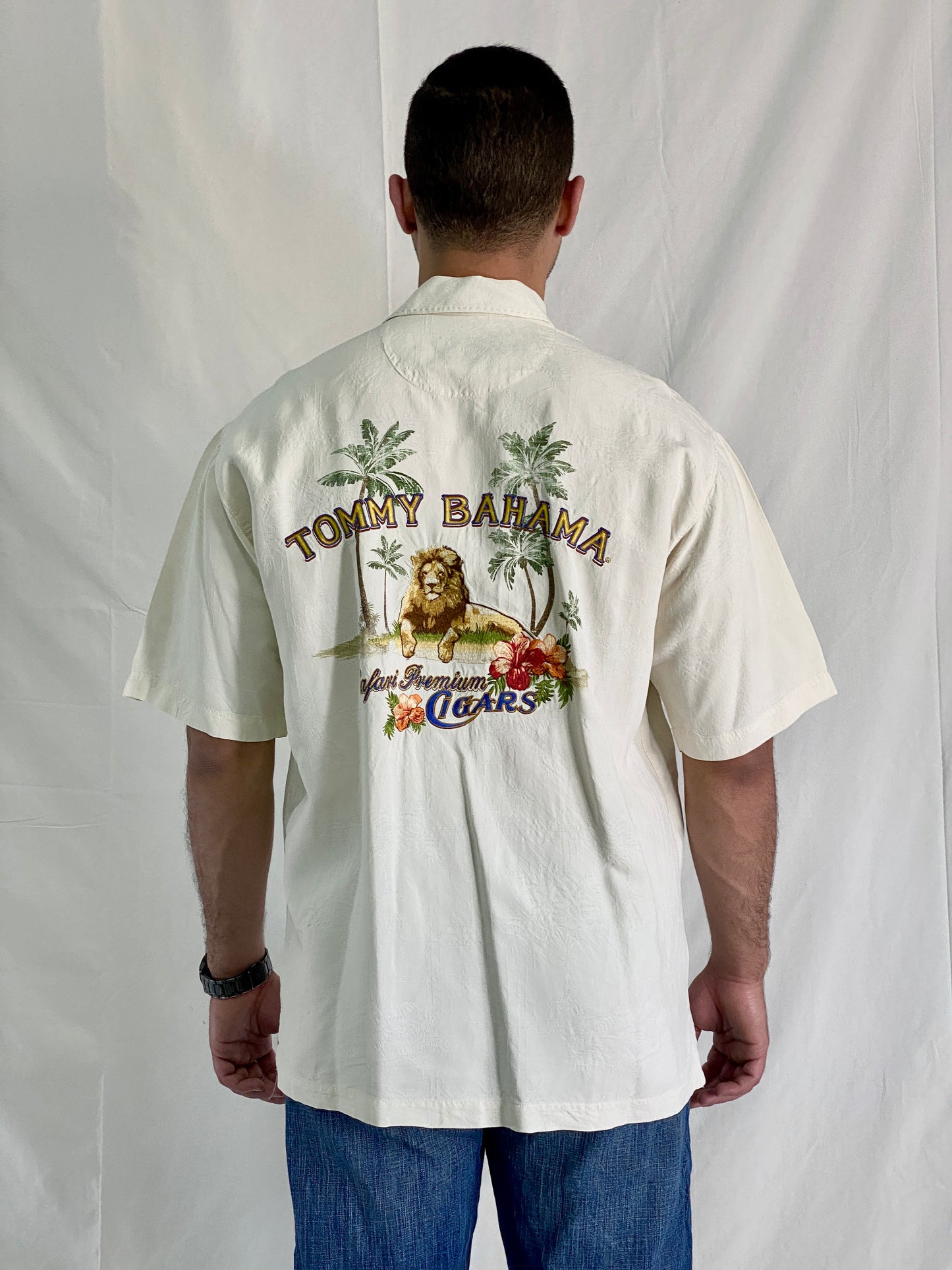 Tommy Bahama Silk Camp Lion Embroidery And Premium Cigars Design Men’s Shirt - L