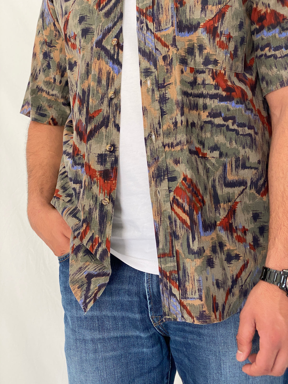 Vintage Bachrach Abstract Short Sleeve Olive Cotton Blend Shirt – L Vintage Bachrach Abstract Short Sleeve Olive Cotton Blend Shirt – L