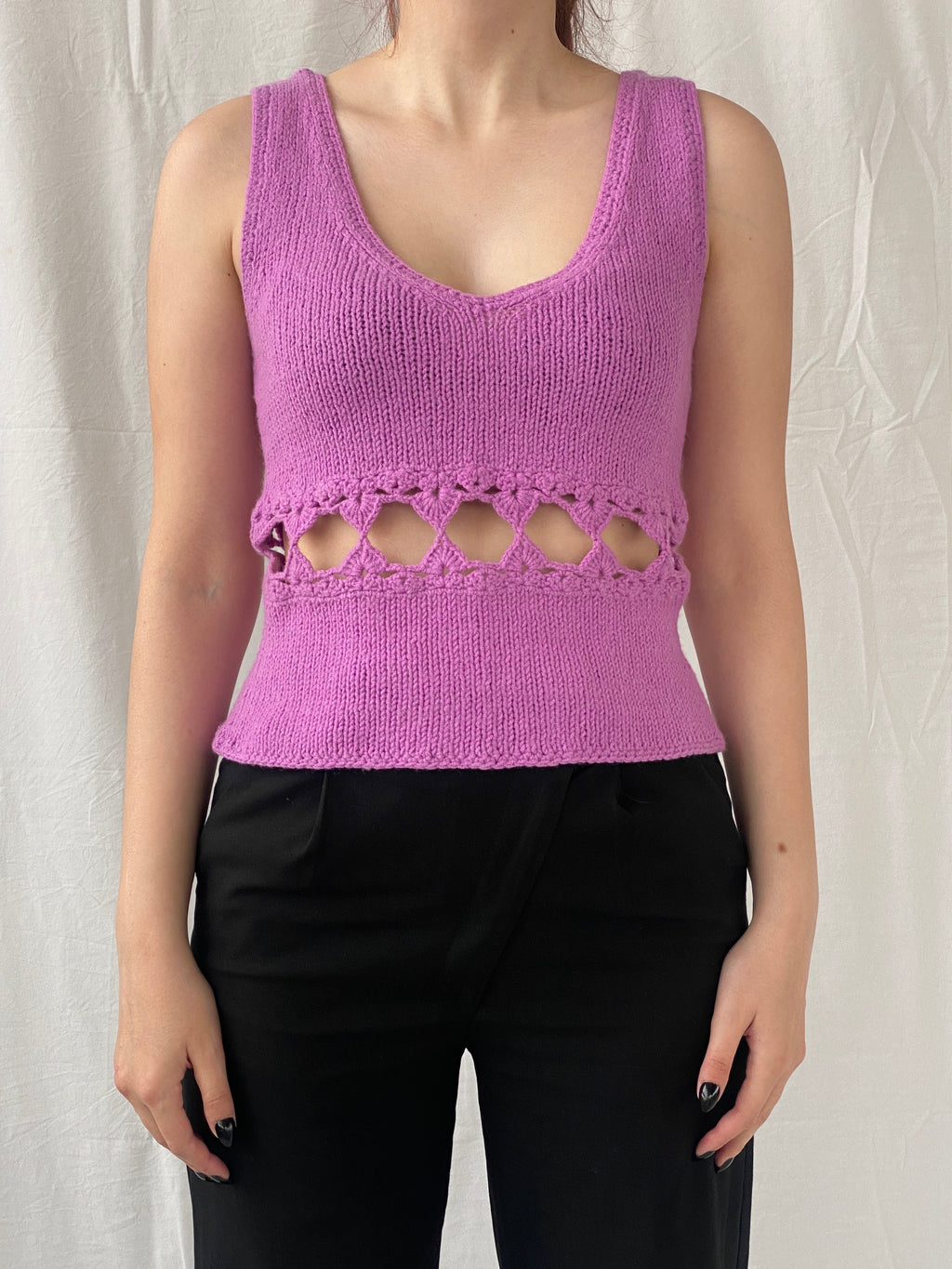 Beautiful Ana Rousa Knitted Crochet Lilac Sleeveless Cutout Top - L