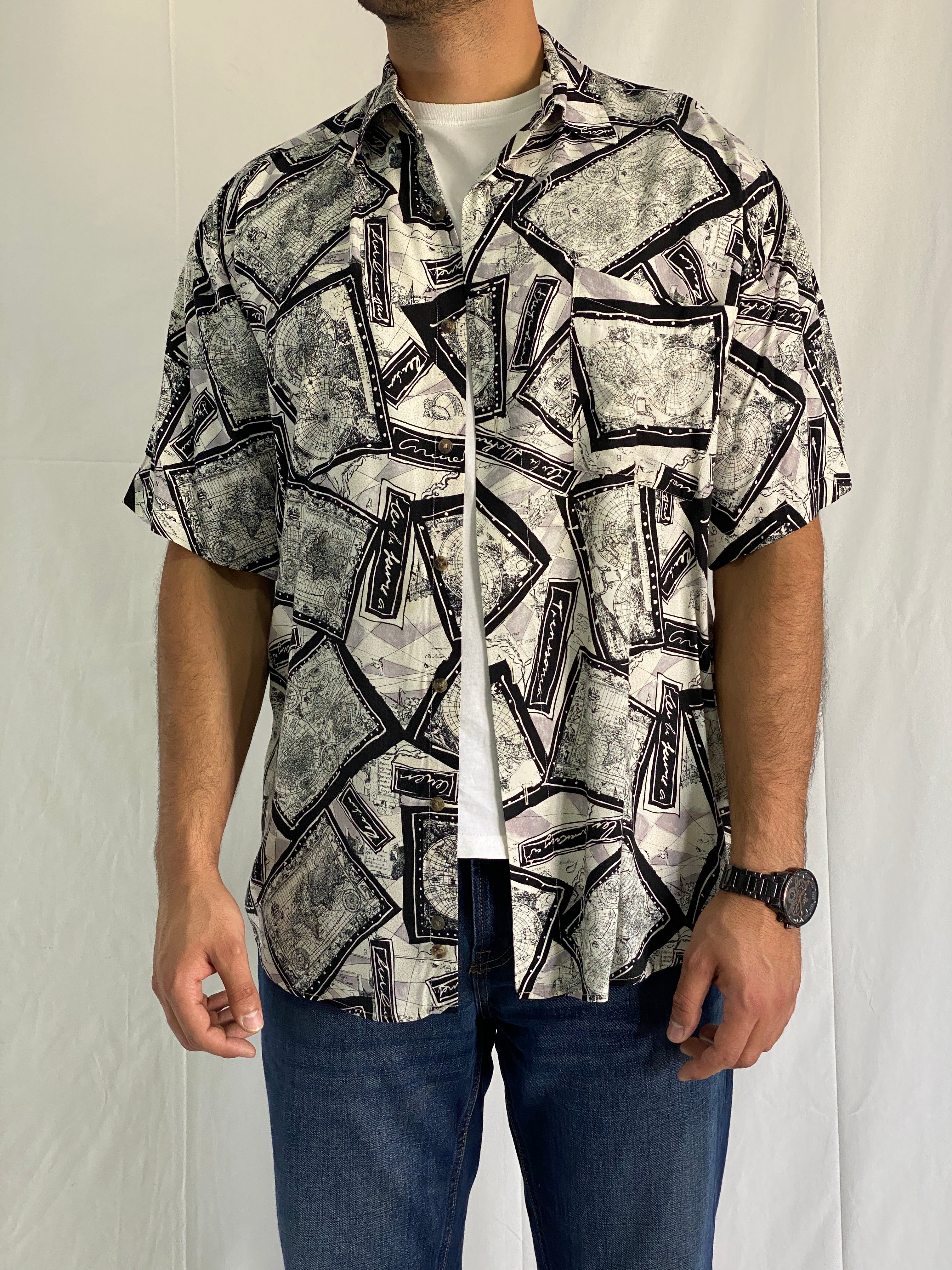 Vintage Roundtree & Yorke Map Print Travel Theme Men’s Short Sleeve Button Up Shirt - XL