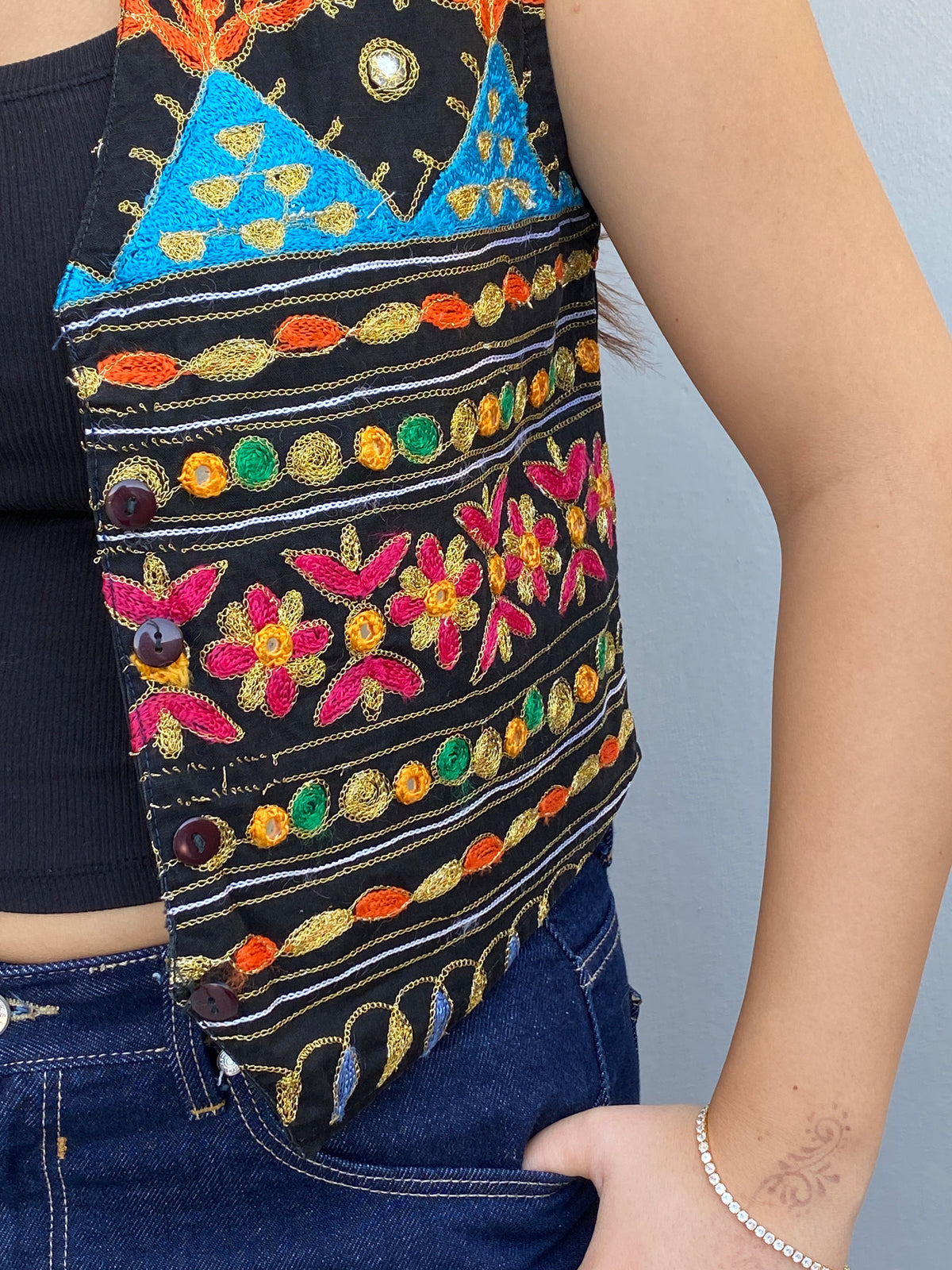 Vintage 90s Strike A Pose Black Embroidered Cotton Boho Festival Vest - S Vintage 90s Strike A Pose Black Embroidered Cotton Boho Festival Vest - S