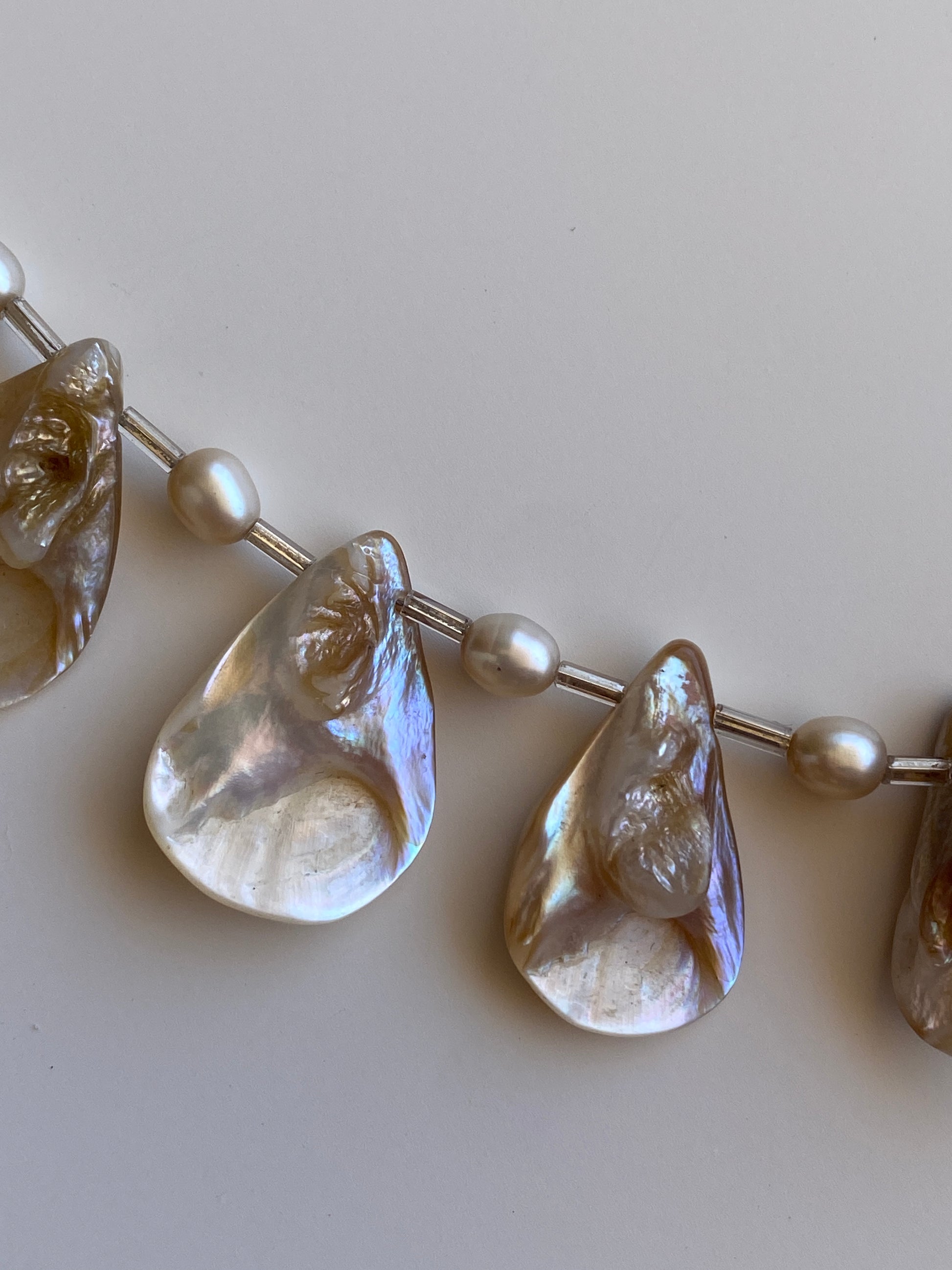 Vintage Mother of Pearl Shell & Faux Pearl Statement Choker Necklace Vintage Mother of Pearl Shell & Faux Pearl Statement Choker Necklace