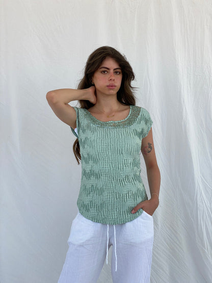 00s NICOLA Mint Green Scrunchie Textured Top with Lace Collar - M