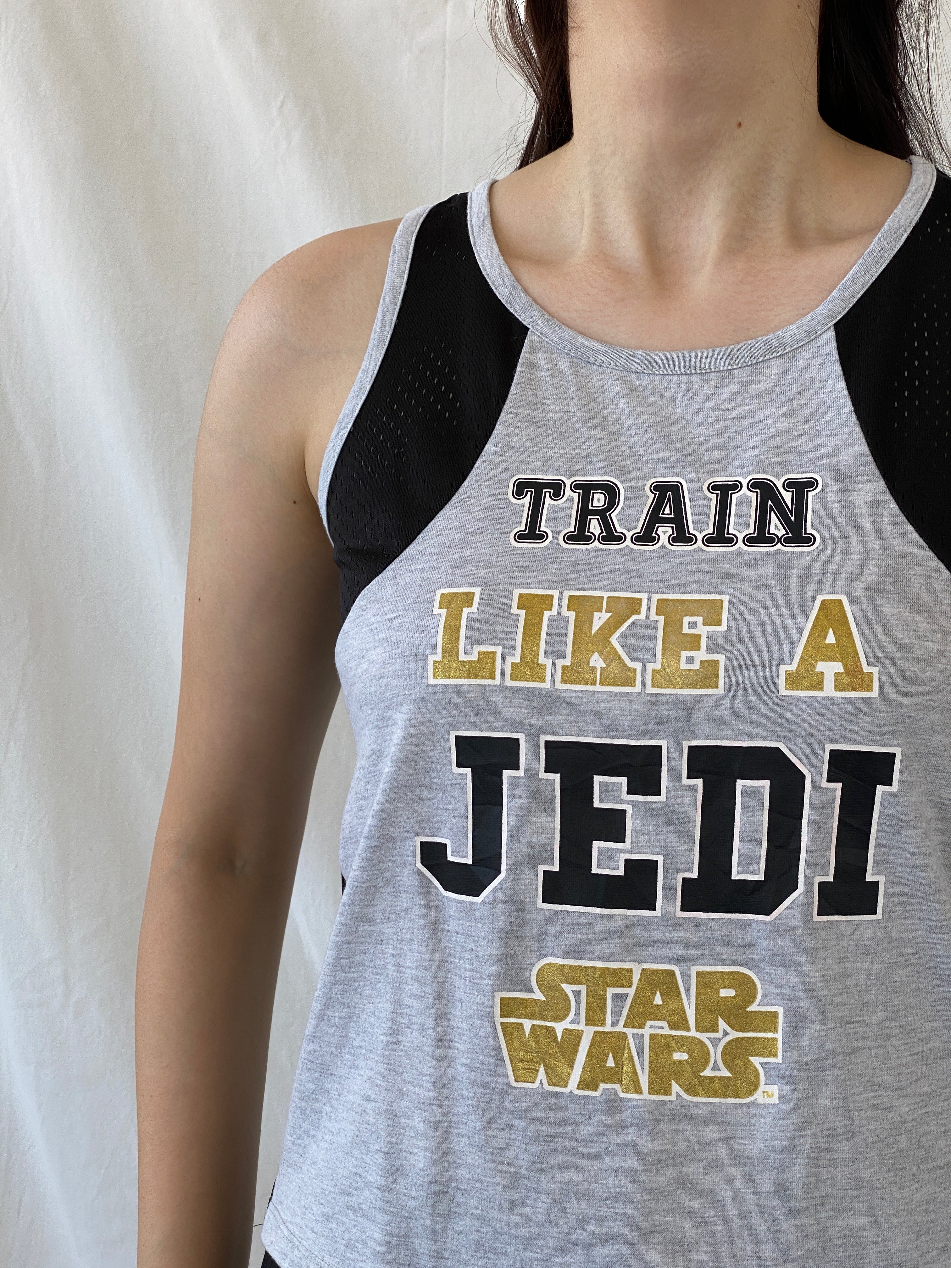قميص رياضي بدون أكمام رمادي وأسود من Star Wars Train Like A Jedi - مقاس M