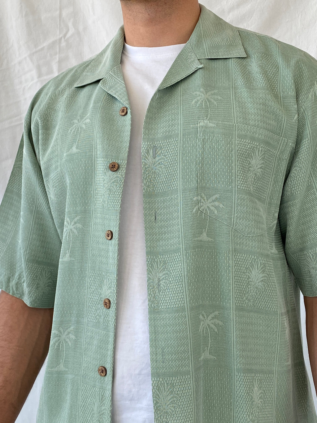 Vintage Jamaica Jaxx Mint Green Short Sleeve Button Up Men’s Hawaiian Silk Shirt - M