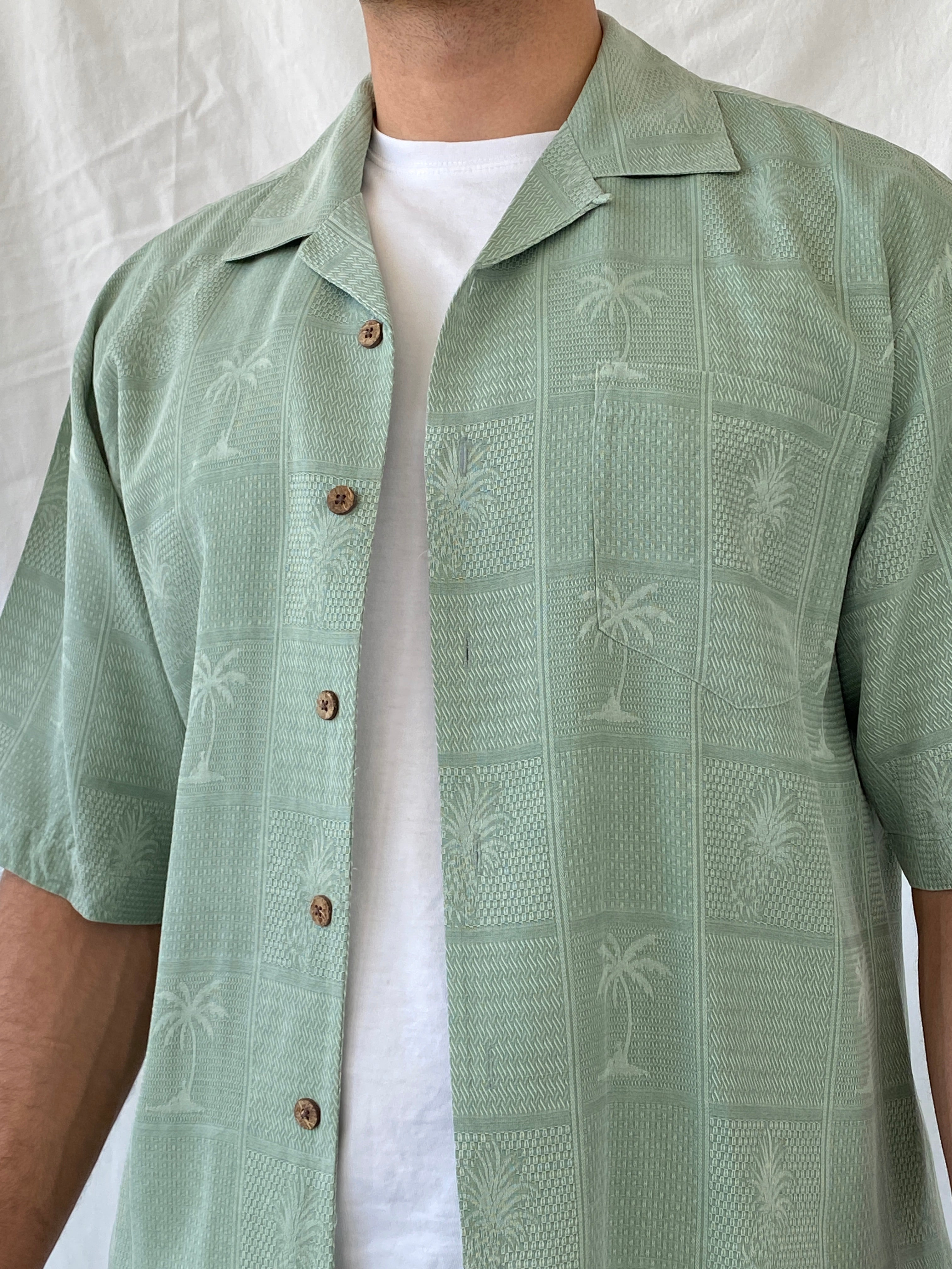 Vintage Jamaica Jaxx Mint Green Short Sleeve Button Up Men’s Hawaiian Silk Shirt - M