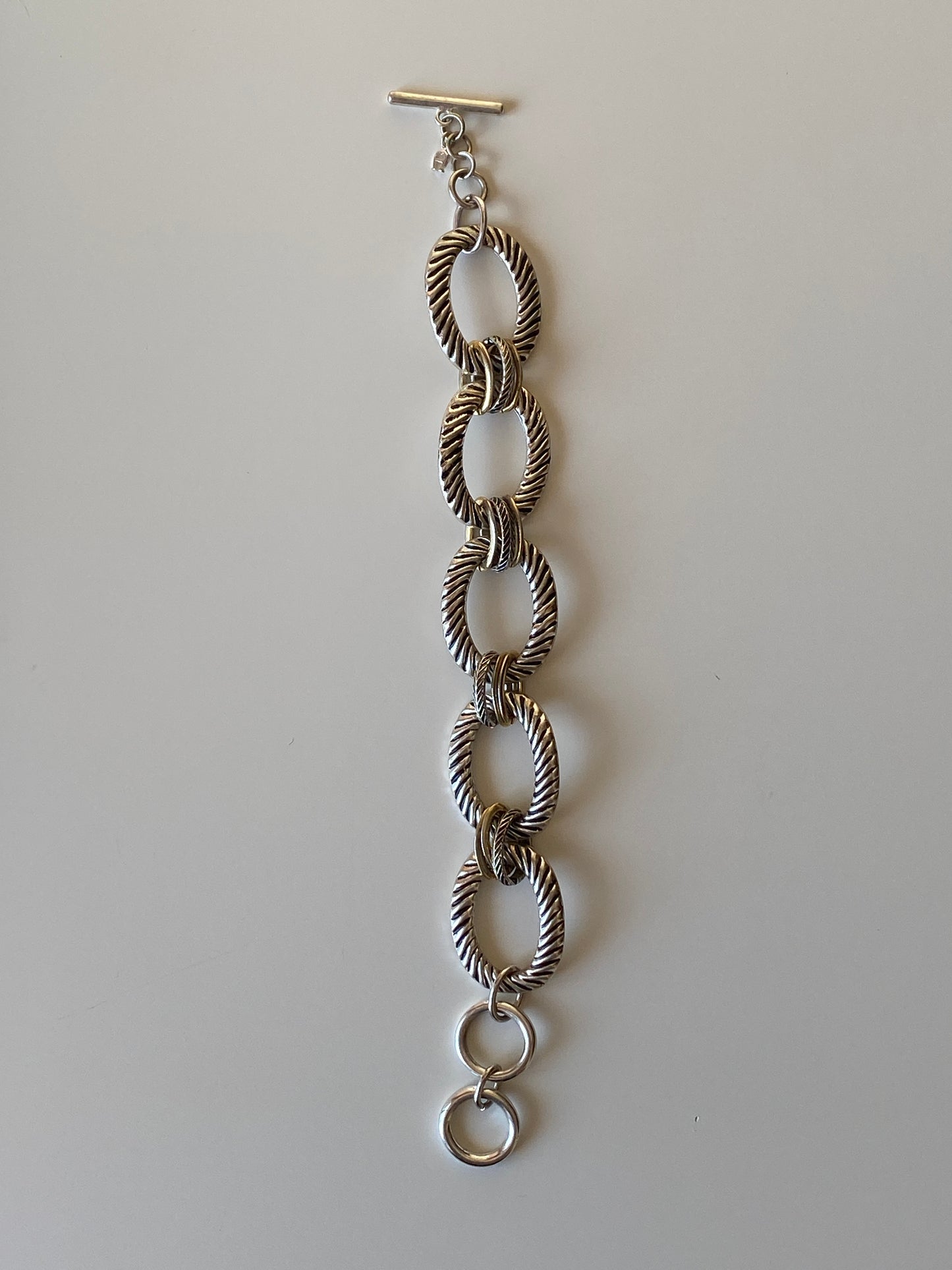 Vintage Chunky Textured Link Bracelet Silver & Gold-Tone Oval Links with Toggle Clasp