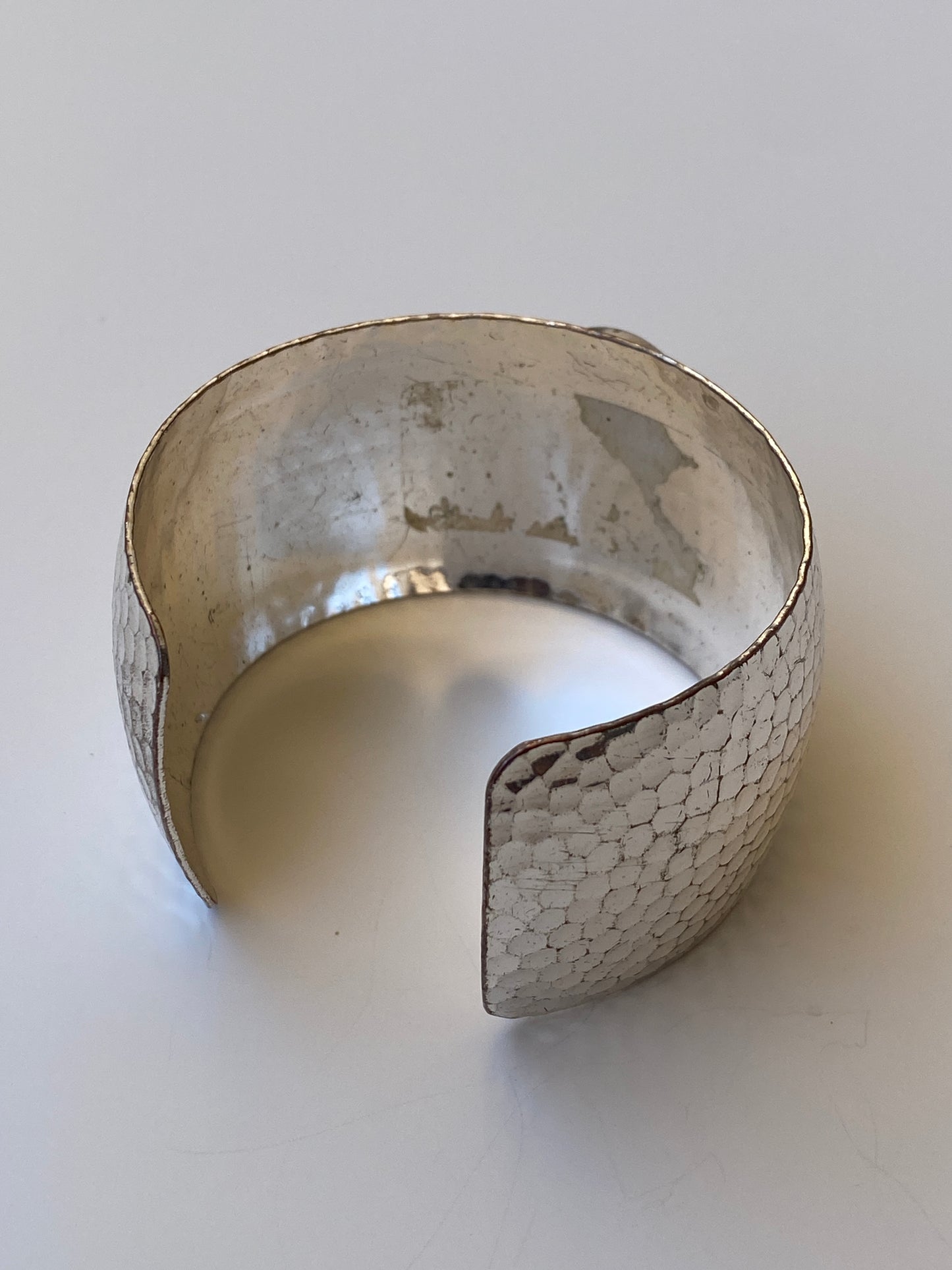 Vintage Hammered Silver Turquoise Stone Cuff Bracelet Open Bangle