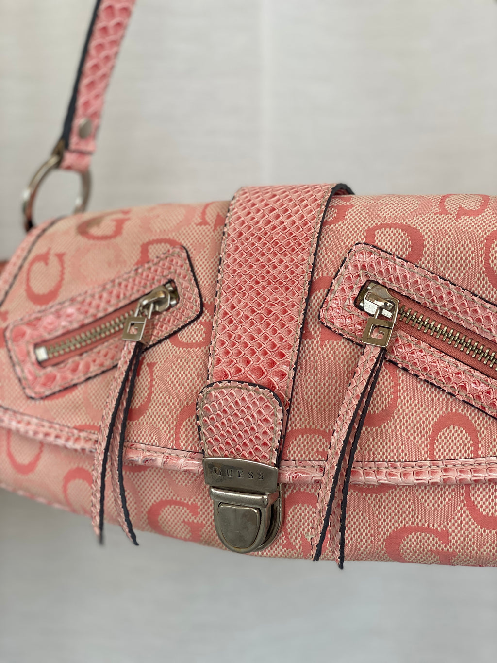 Statement Vintage Y2K Guess Pink Monogram Shoulder Bag