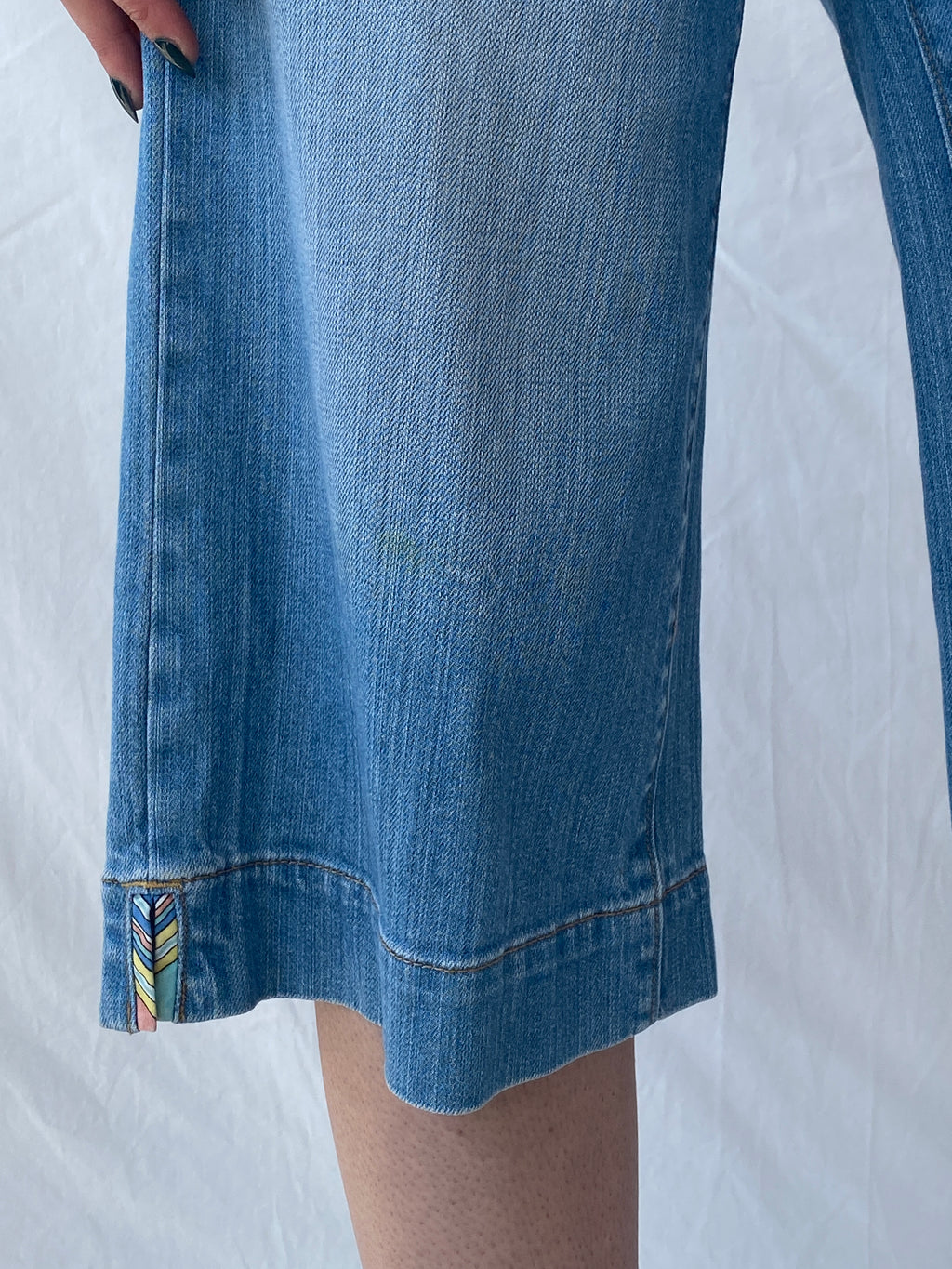 GAP Knee Length Jorts  Mid-Rise Denim Shorts - 38EUR