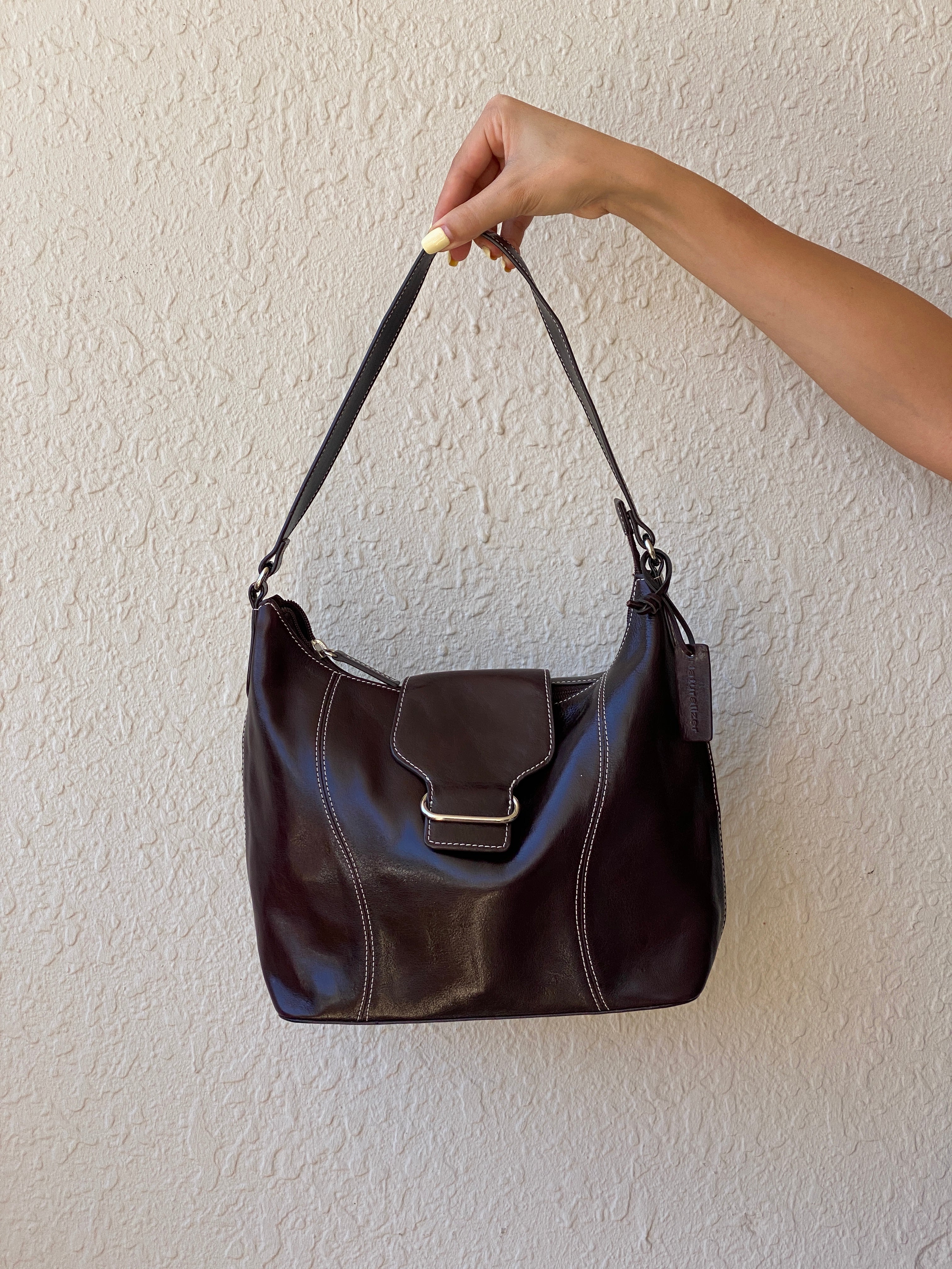 Vintage Naturalizer Genuine Leather Shoulder Bag in Deep Chocolate Brown