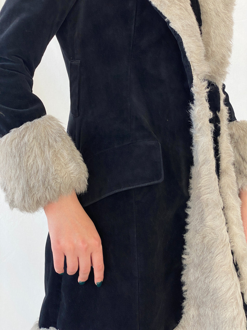 Vintage 90s Wild Rose Penny Lane Black Faux Grey Fur Afghan Style Coat - M