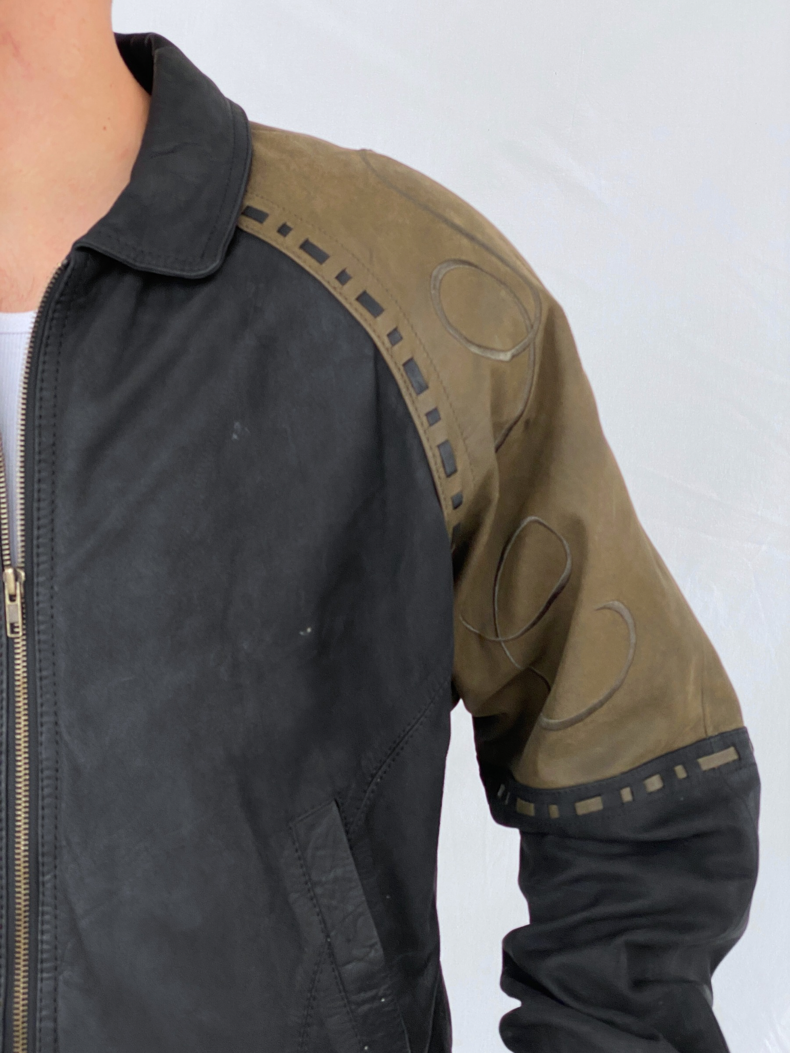 Vintage 90s IOU MCMXC Euro Mode Men’s Black Green Shoulder Patch Leather Bomber Jacket - S