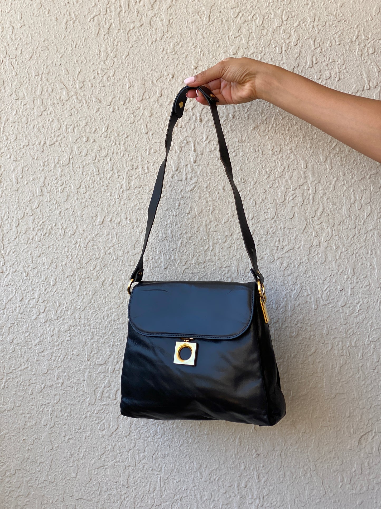 Vintage 90s Black Genuine Leather Gold Hardware Structured Shoulder Bag