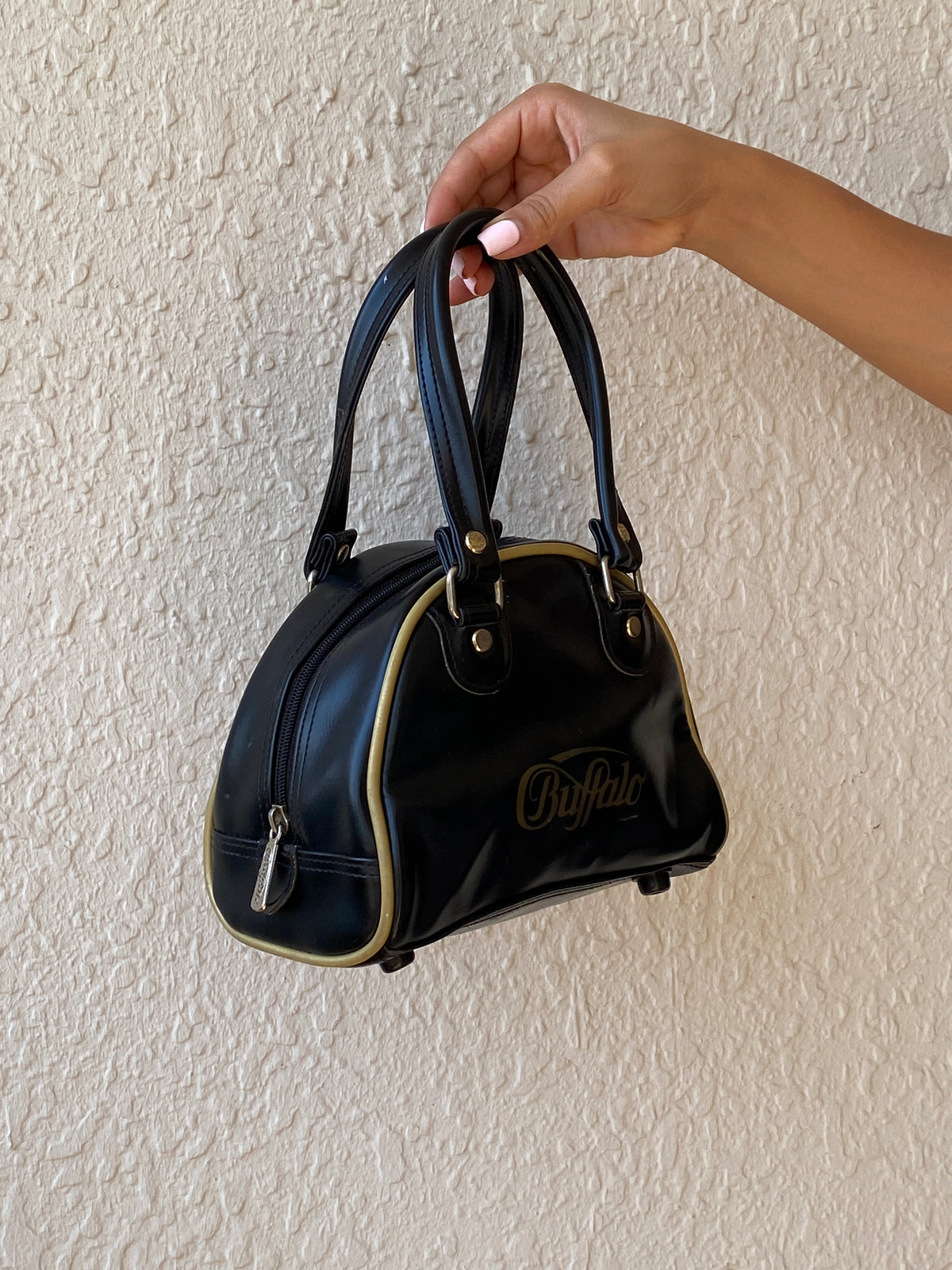 Vintage Y2K Buffalo Black & Gold Mini Bowling Bag Vintage Y2K Buffalo Black & Gold Mini Bowling Bag