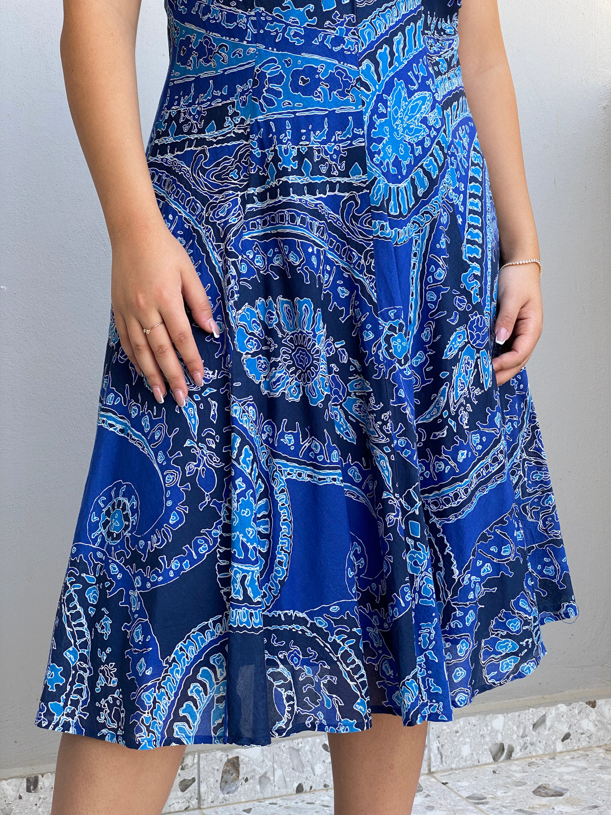 Vintage Y2K Jones New York Signature Blue Paisley Sleeveless Fit & Flare Dress - M Vintage Y2K Jones New York Signature Blue Paisley Sleeveless Fit & Flare Dress - M