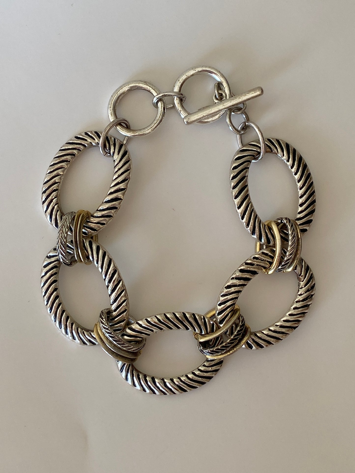 Vintage Chunky Textured Link Bracelet Silver & Gold-Tone Oval Links with Toggle Clasp