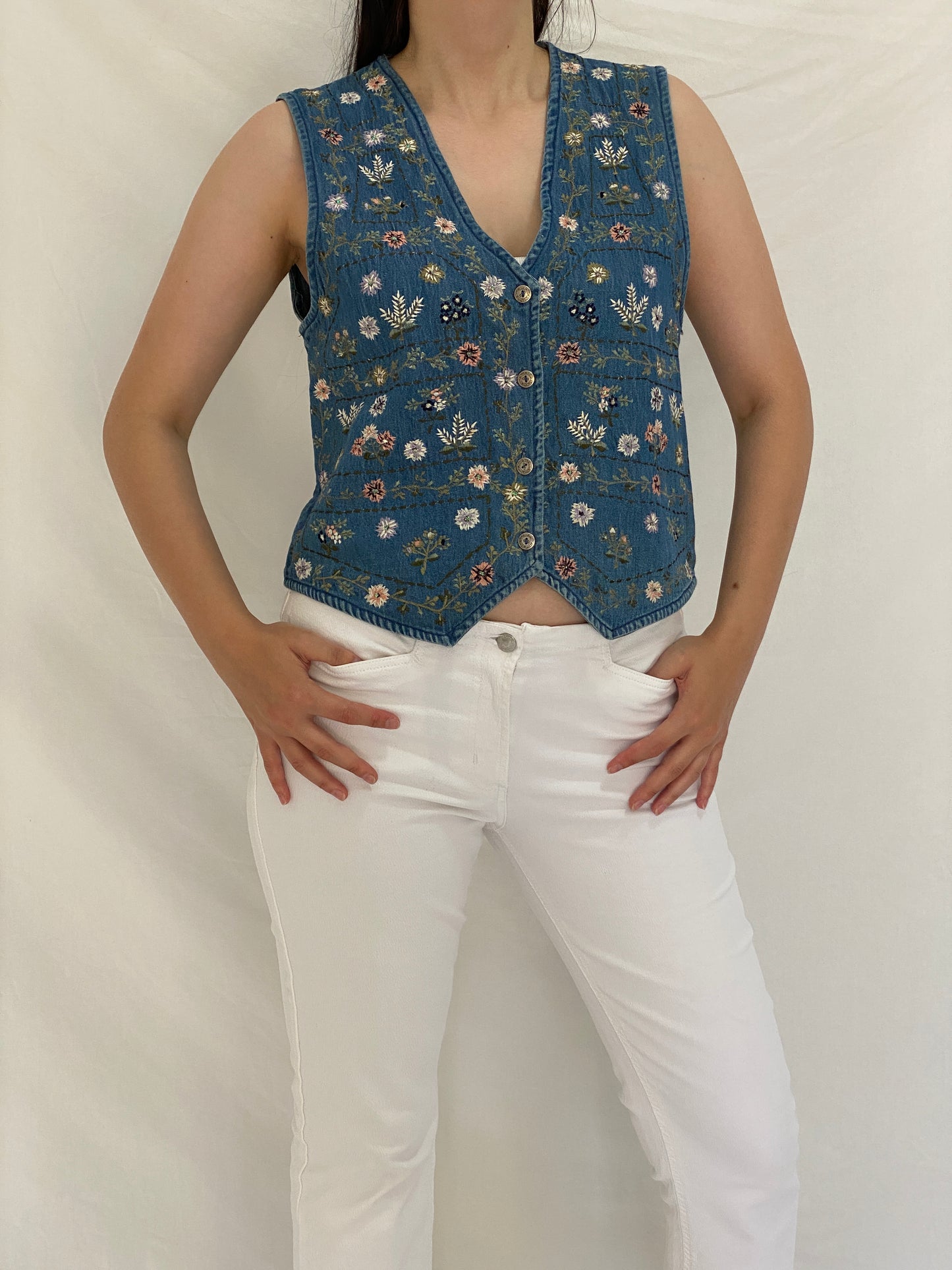 Vintage 90s New Directions Floral Embroidered Beaded Denim Vest – S