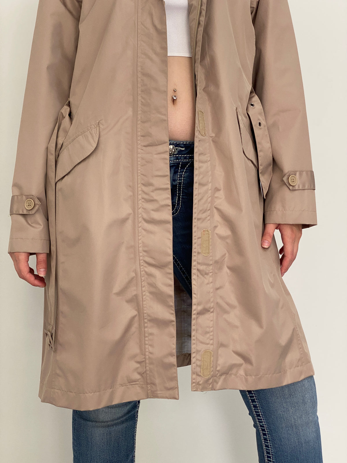 Vintage Cecilia Classics Beige Hooded Belted Trench Coat – L