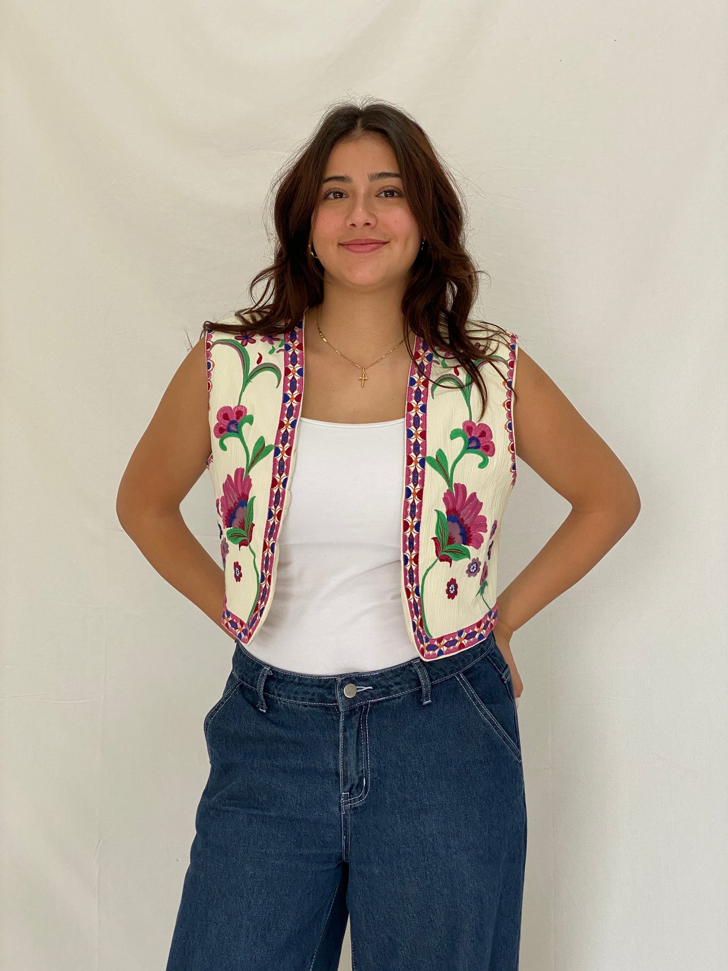 Vintage Beige Pink Floral Folk Embroidered Vest - M