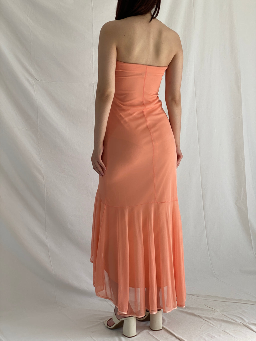 Vintage Y2K City Triangles Peach Strapless Ruched Ruffle Hem Evening Dress - M