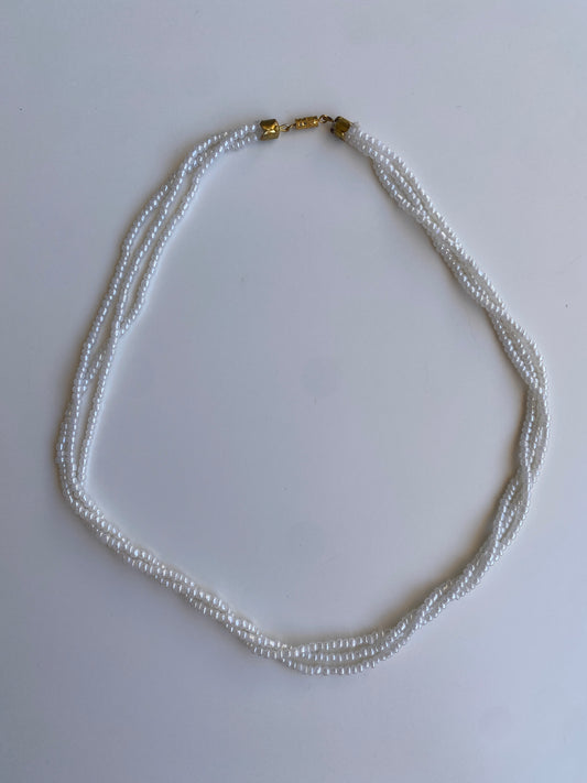 Vintage 90s/Y2K White Iridescent Seed Bead Triple-Strand Necklace with Gold-Tone Clasp