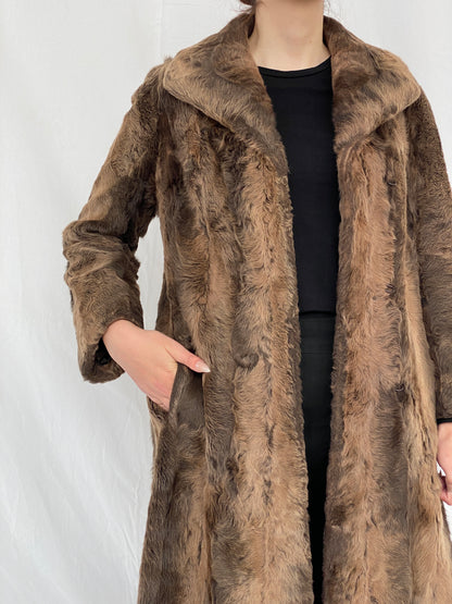 Luxurious Vintage Blankenburg Frankenthal/Pfalz Real Fur Coat - M