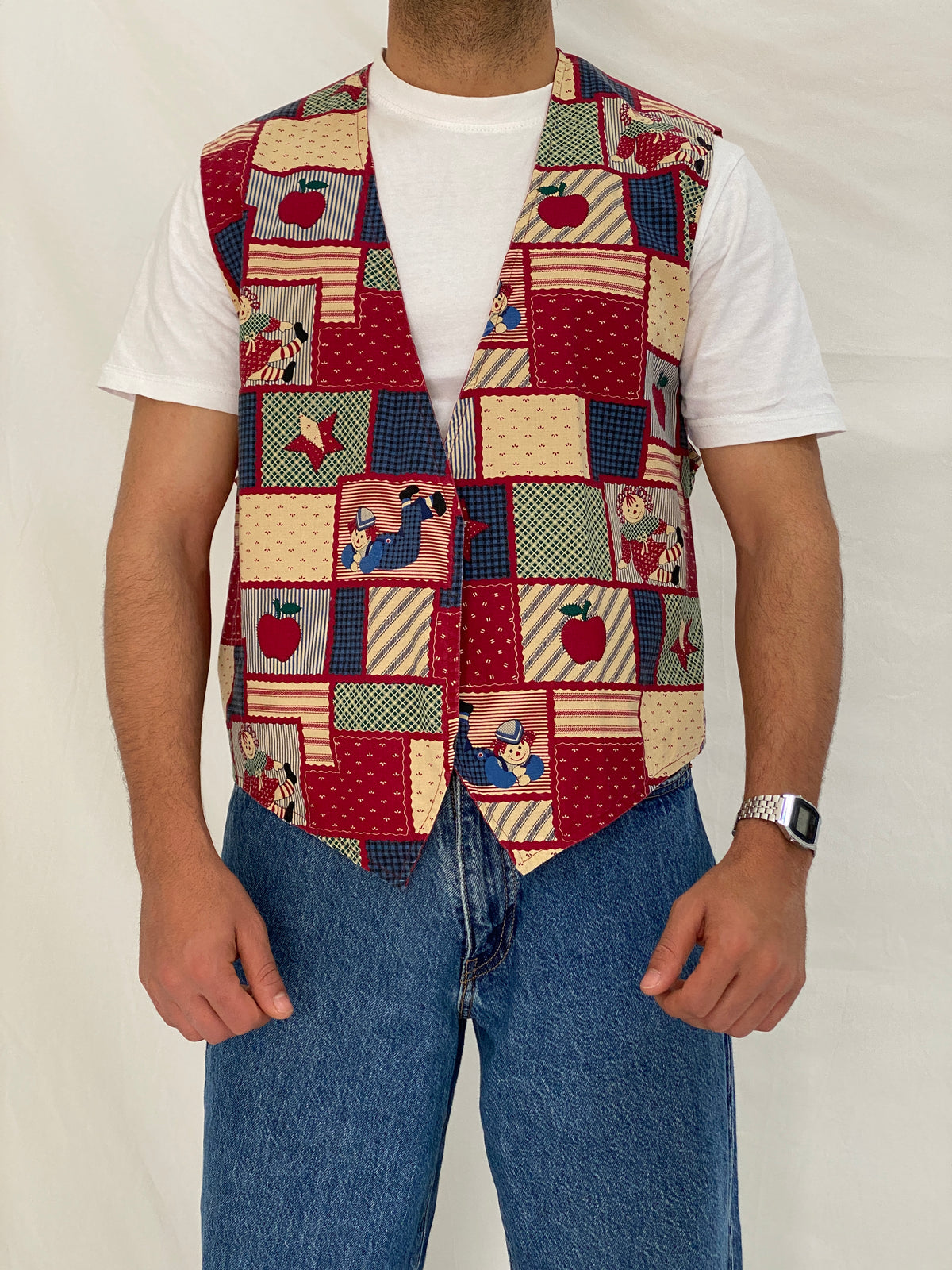 Vintage Handmade Patchwork Novelty Vest Red Folk Cotton Waistcoat – L Vintage Handmade Patchwork Novelty Vest Red Folk Cotton Waistcoat – L