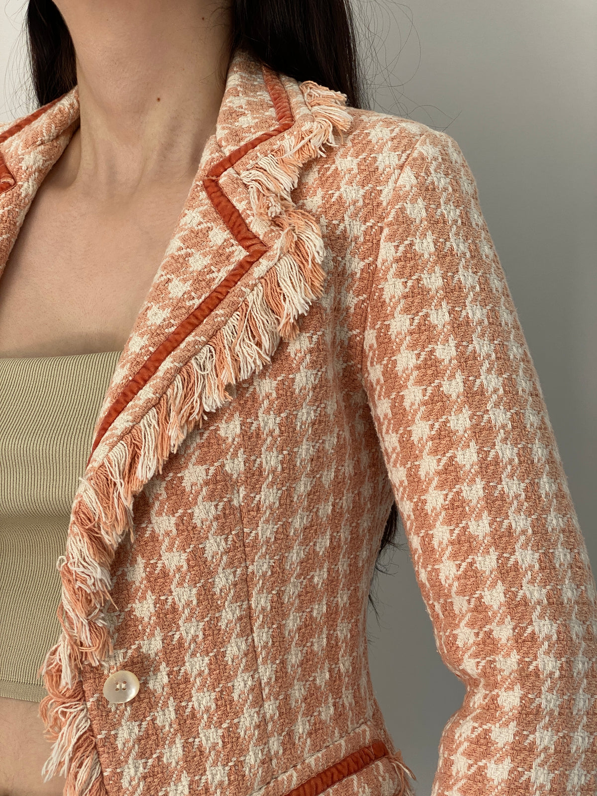 Vintage Y2K Laforet Collection Peach & Cream Houndstooth Fringe Tweed Blazer - XS