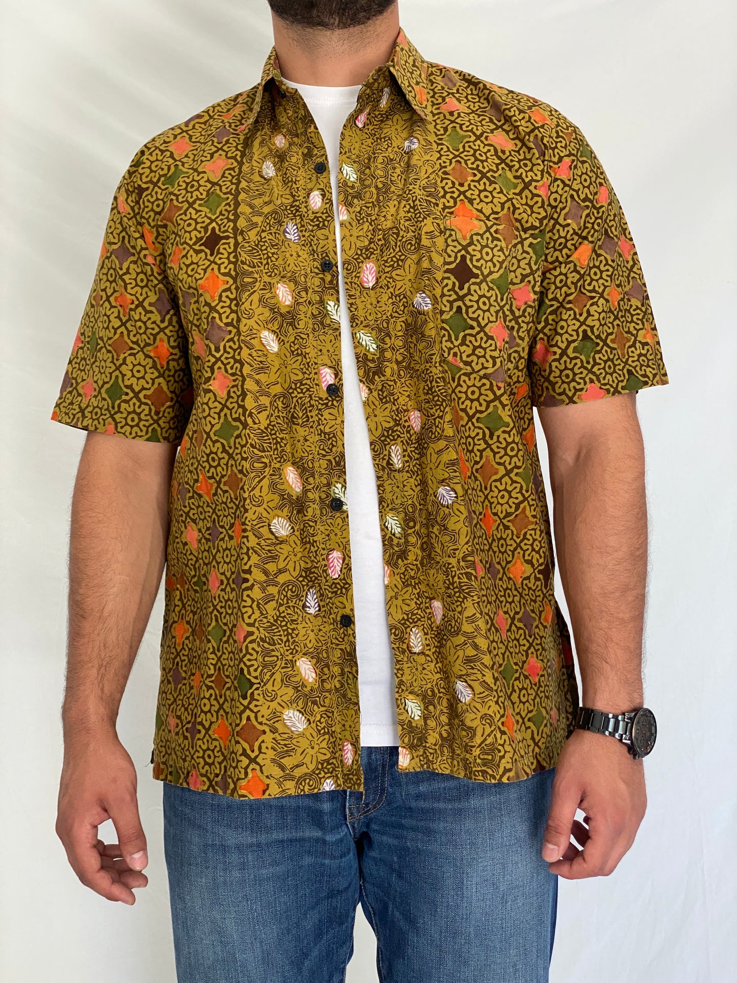 Vintage Fifty Batik Olive Multicolor Batik Print Short Sleeve Shirt – XL