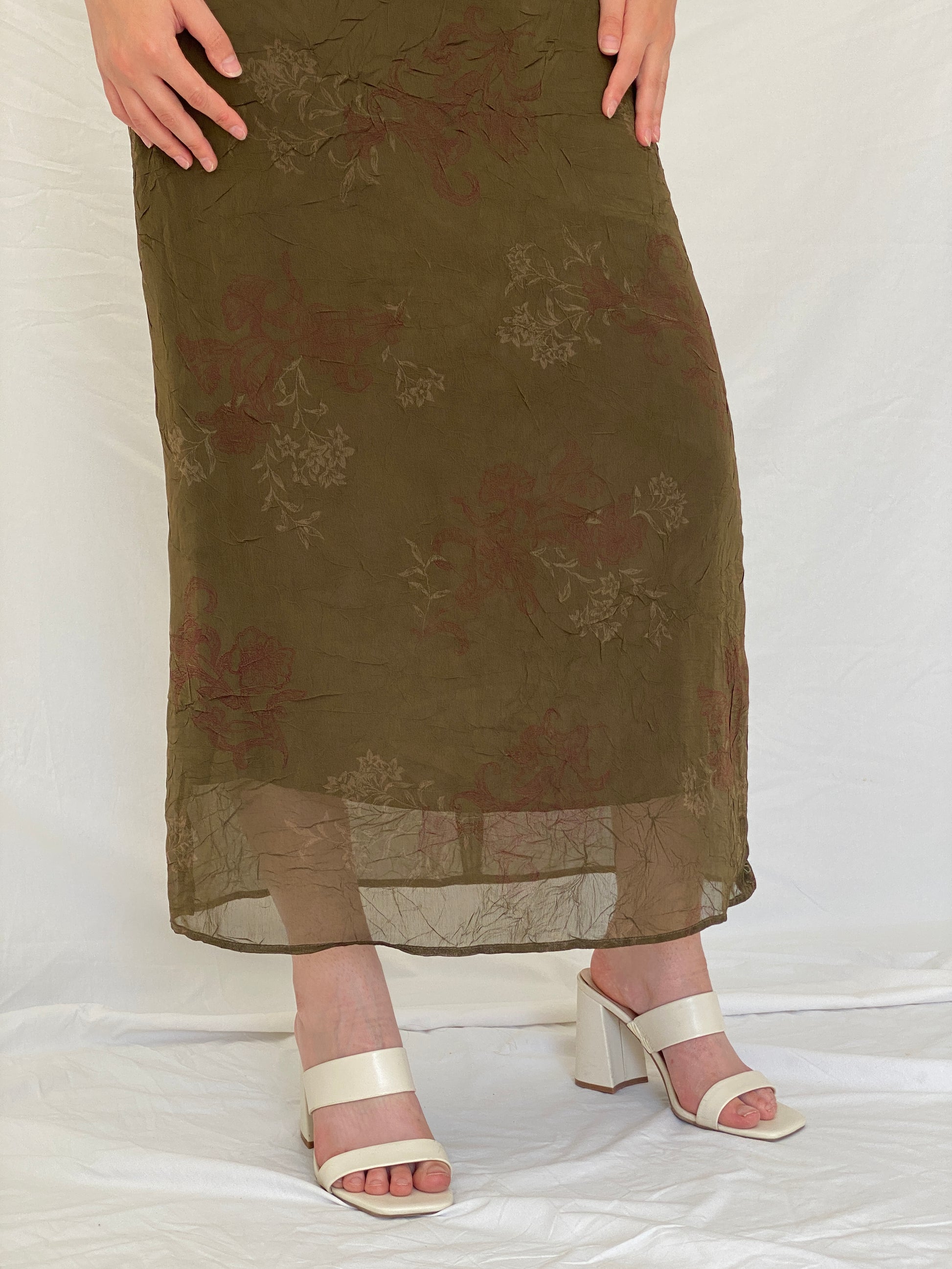 Vintage Y2K Jones Wear Olive Floral Crinkle Maxi Dress - S Vintage Y2K Jones Wear Olive Floral Crinkle Maxi Dress - S