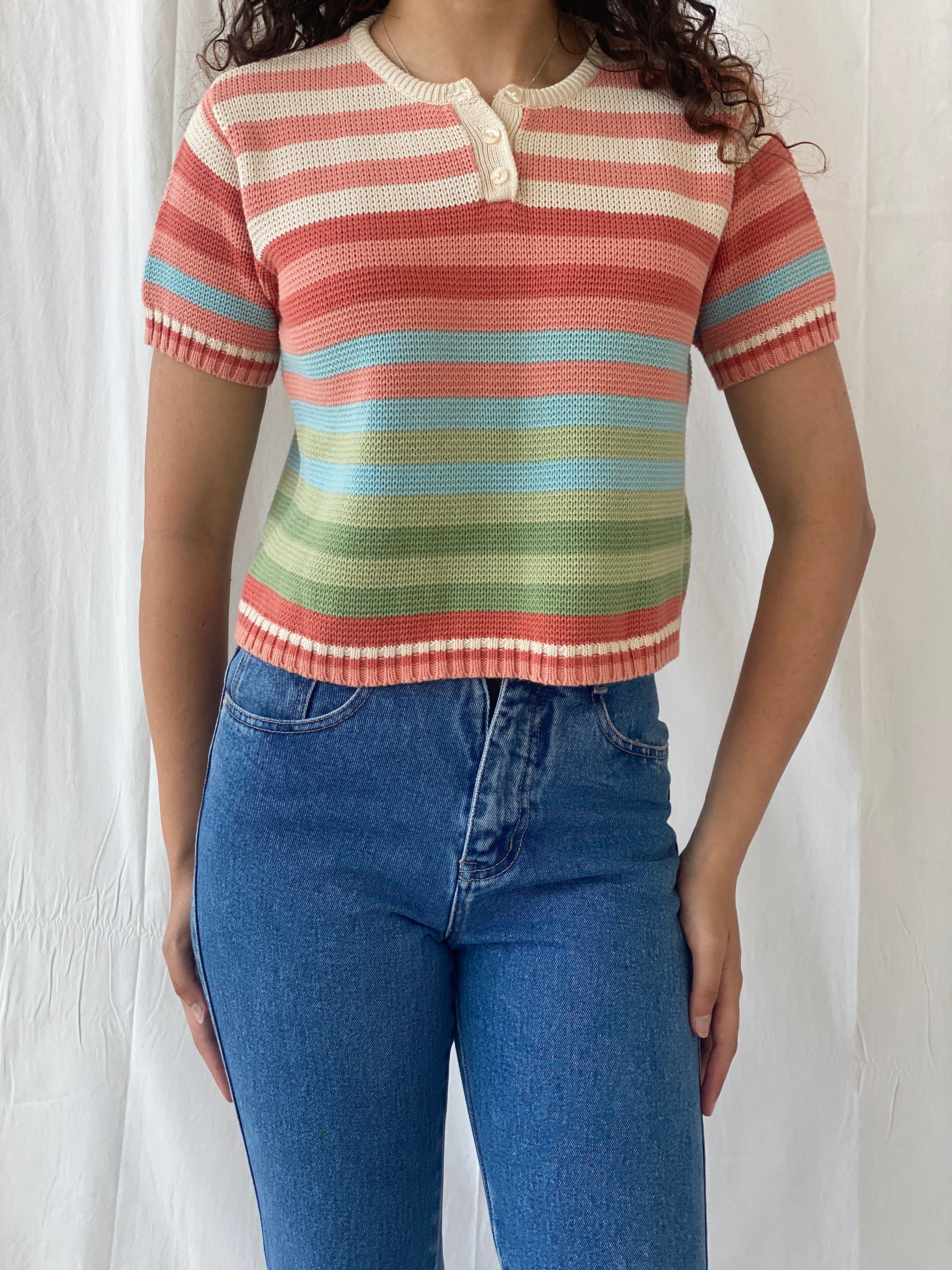 بلوزة ليز كلايبورن ليزوير المخططة باللون الوردي الباستيل من القطن المحبوك - مقاس صغير