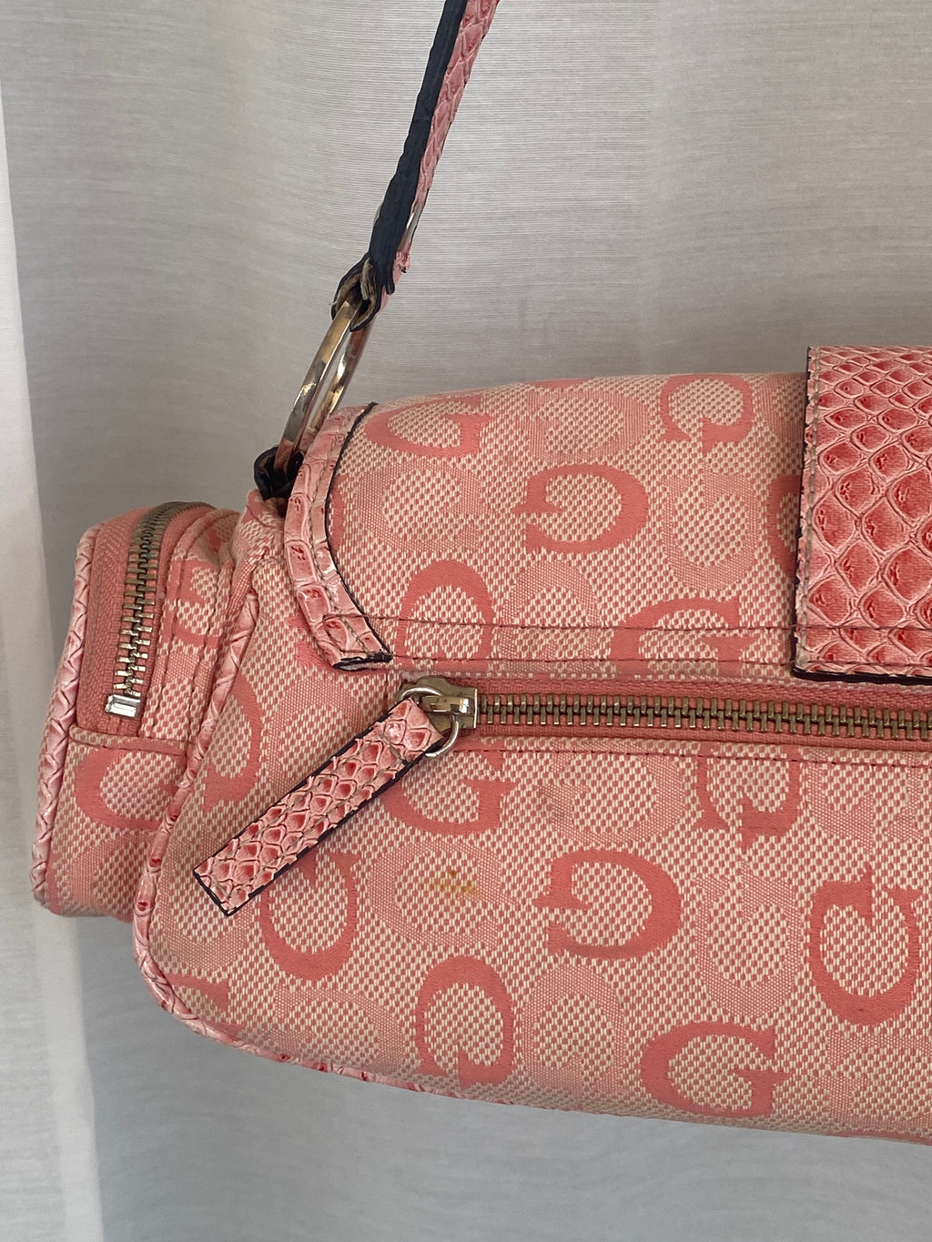 Statement Vintage Y2K Guess Pink Monogram Shoulder Bag