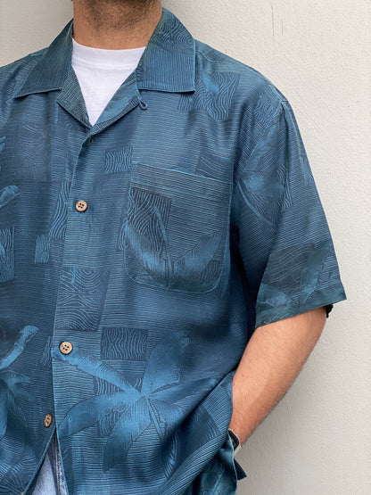 Vintage Tommy Bahama Relax Deep Navy Palm Jacquard Silk Camp Shirt – M