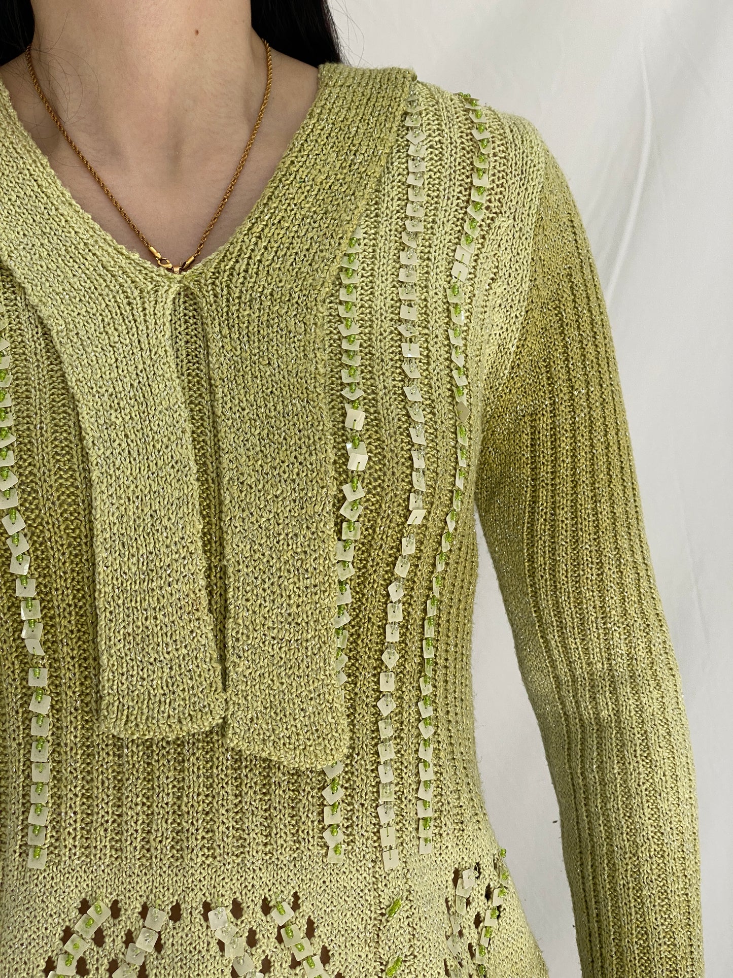 Vintage Y2K Motif Knitted Beaded Full Sleeve Top in Pistachio Green - M