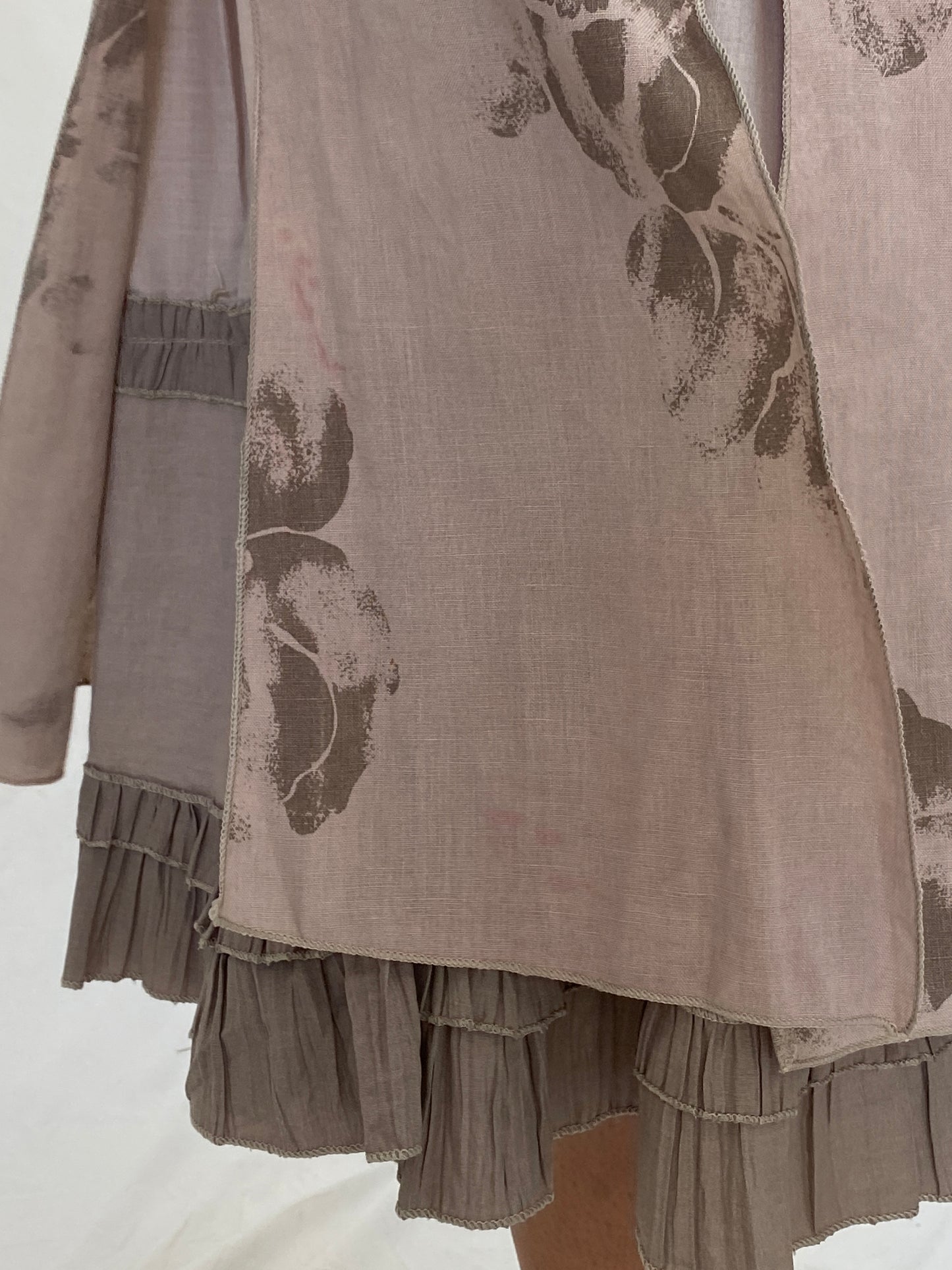 Vintage Layered Linen Taupe Floral Midi Skirt with Ruffle Hem – L
