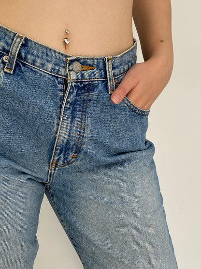 Vintage 90s Calvin Klein Light Wash High-Waisted Straight Leg Jeans – 40EUR