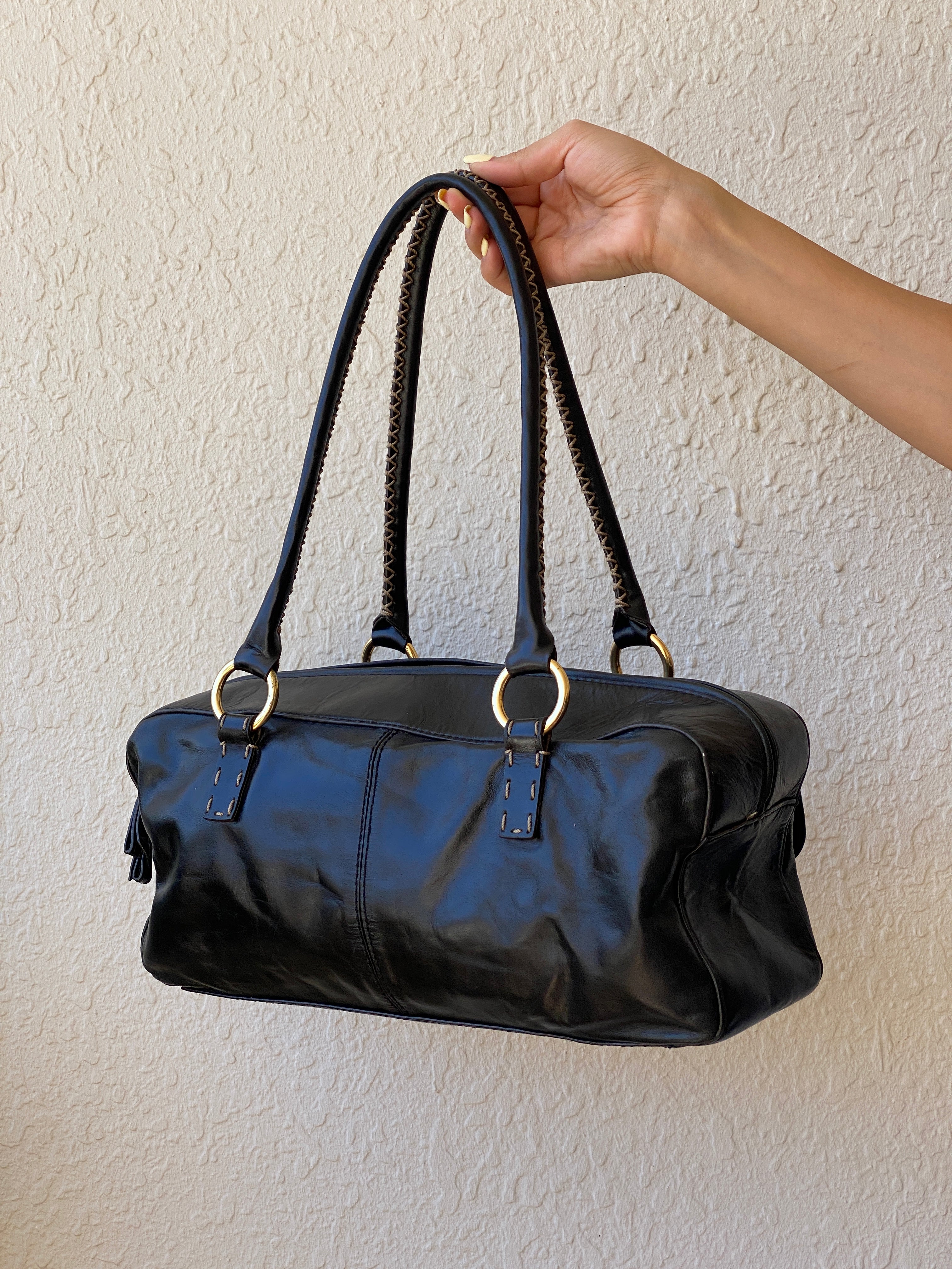 Vintage Hype Genuine Leather Satchel Shoulder Bag Black with Buckle & Stitching Detail Purse