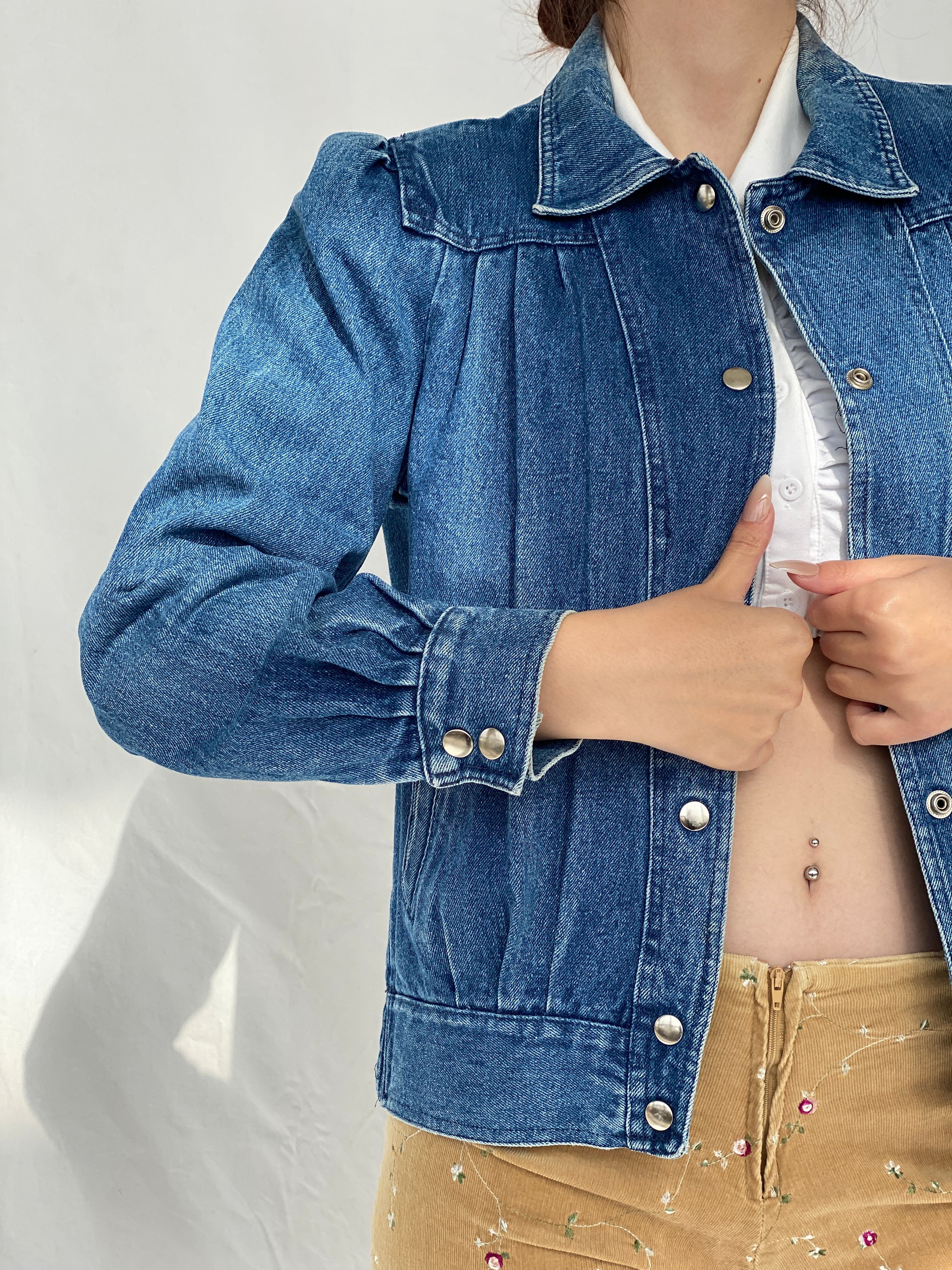 جاكيت بومبر جينز عتيق - مقاس متوسط