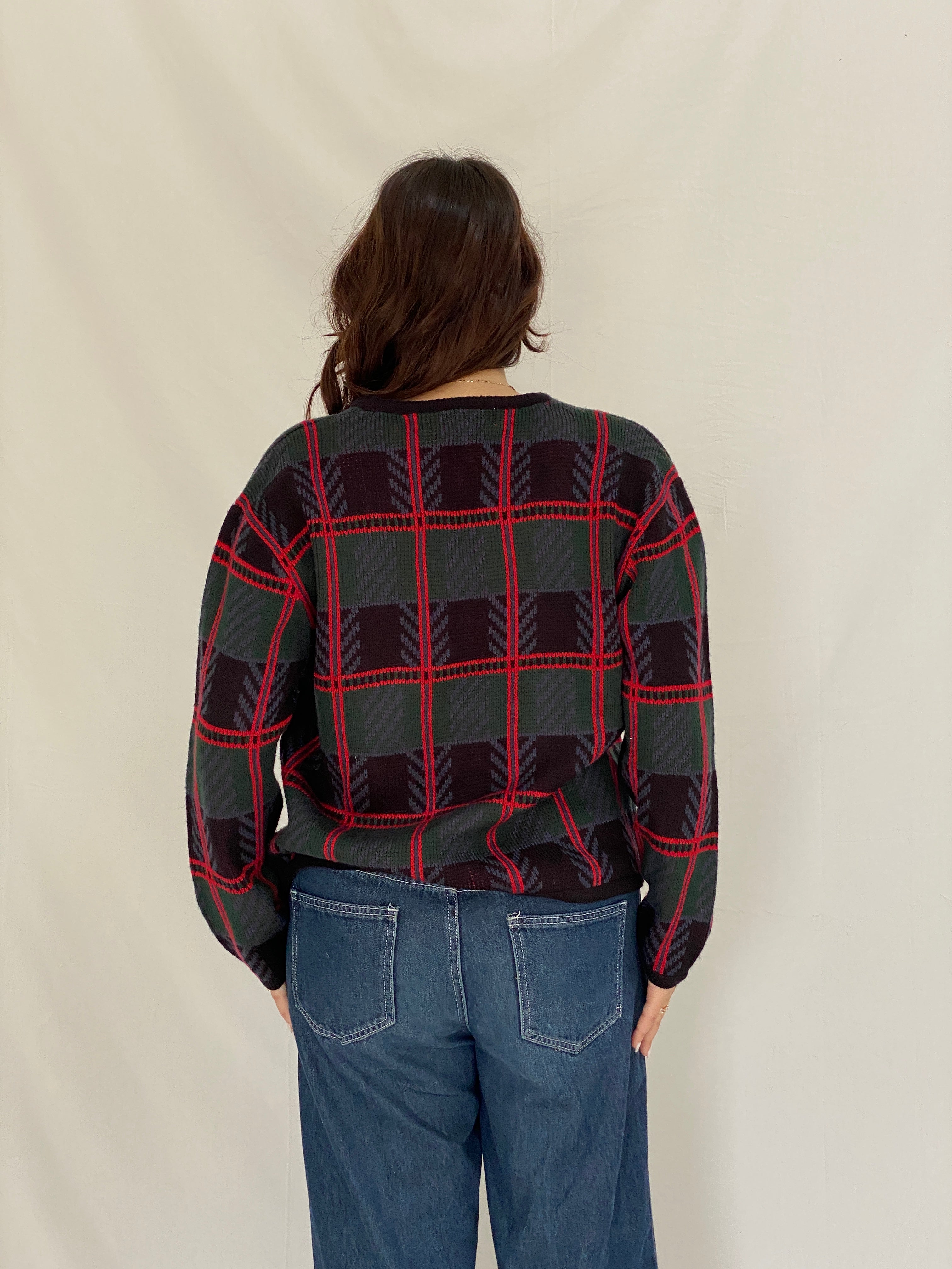 Vintage Crystal-Kobe 90s Plaid Knit Cardigan Black Green Red Gold Buttons - M