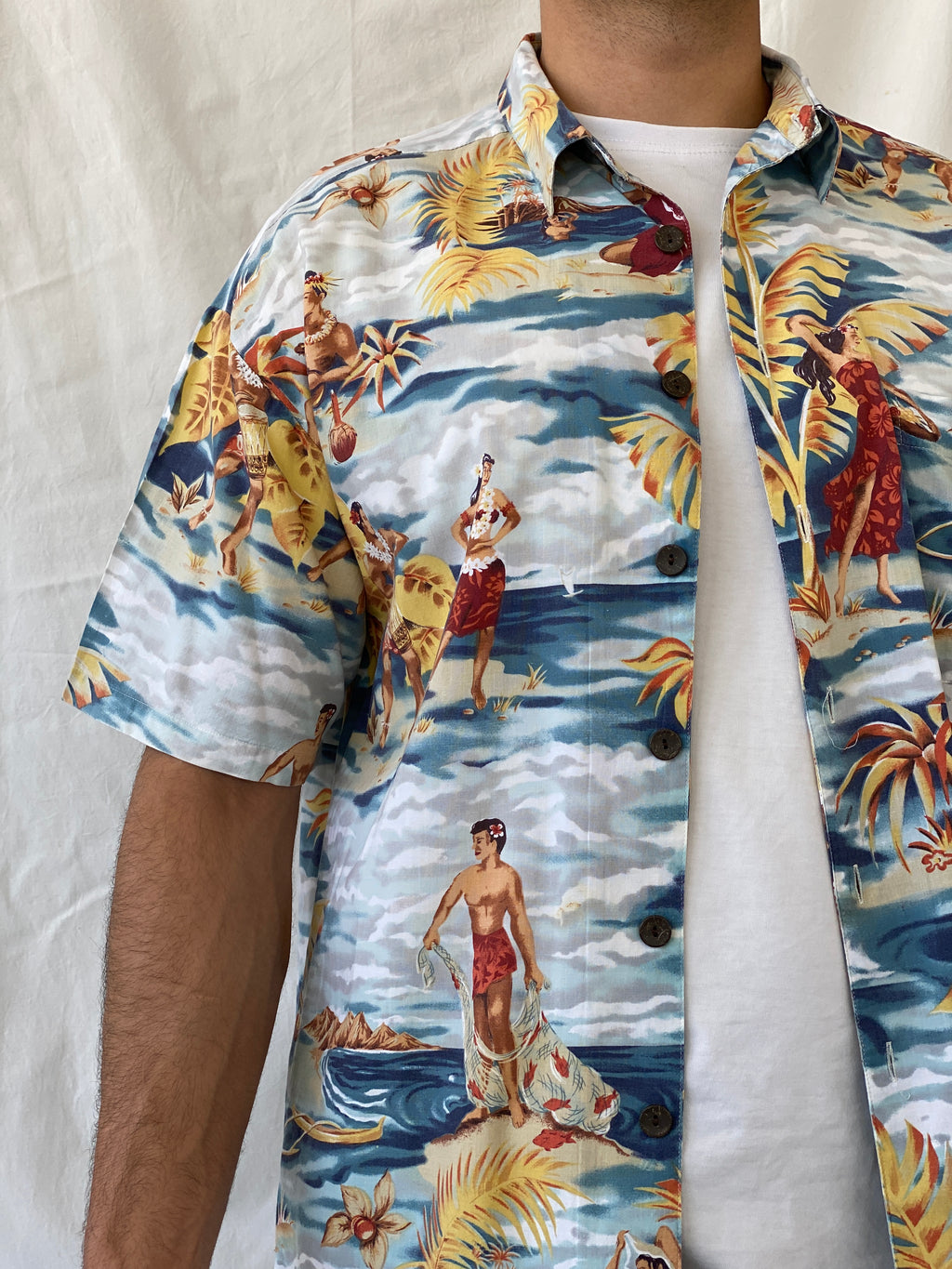 Vintage Robert Stock Hula Dancers Printed Short Sleeve Hawaiian Button Up Men’s Shirt - L
