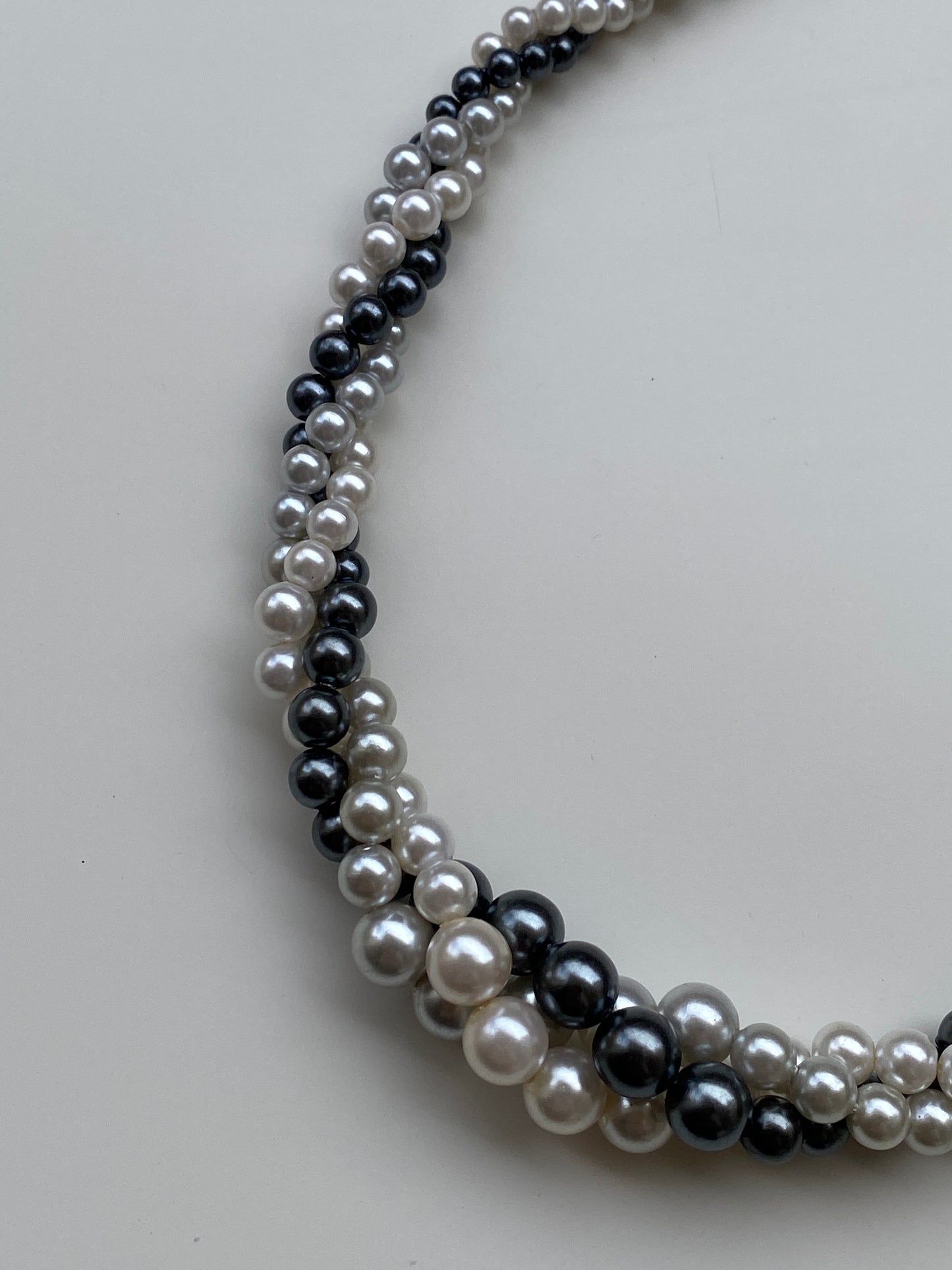 Vintage Faux Pearl Double Strand Necklace Black & White Elegant Classic Choker