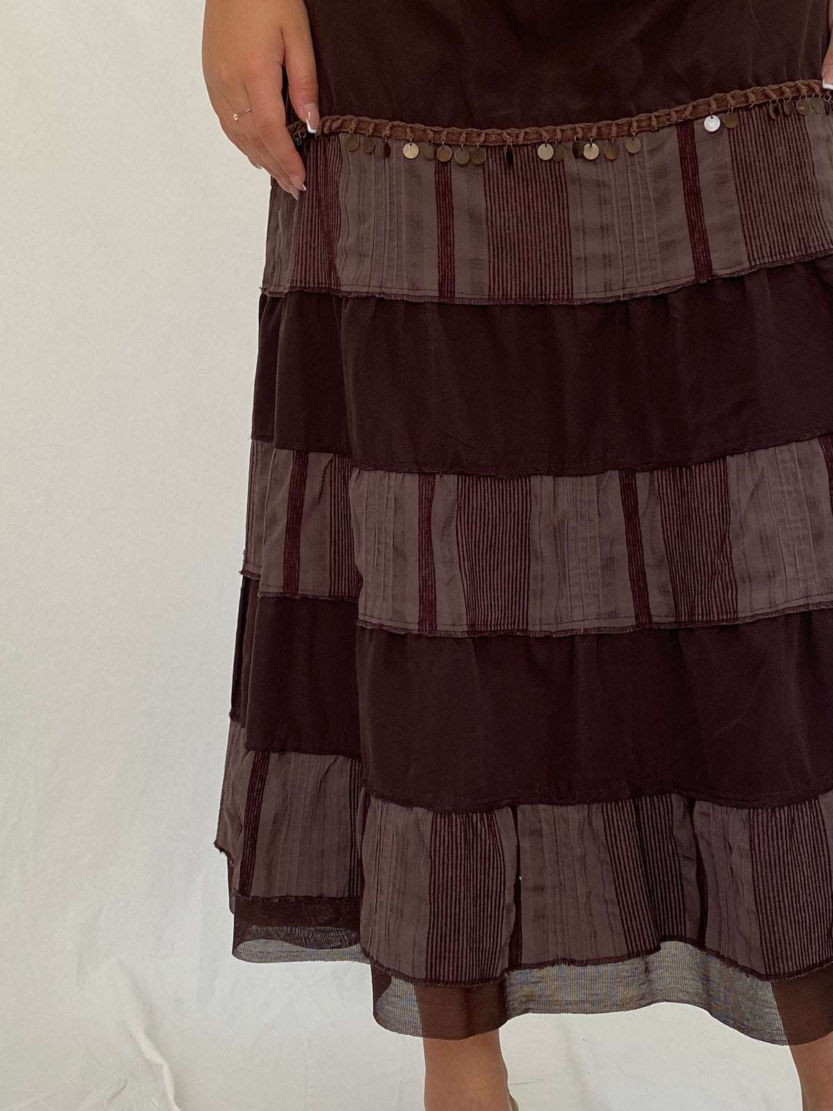Vintage Y2K Boho CELAiA Brown Tiered Coin Trim Maxi Skirt – XL Vintage Y2K Boho CELAiA Brown Tiered Coin Trim Maxi Skirt – XL