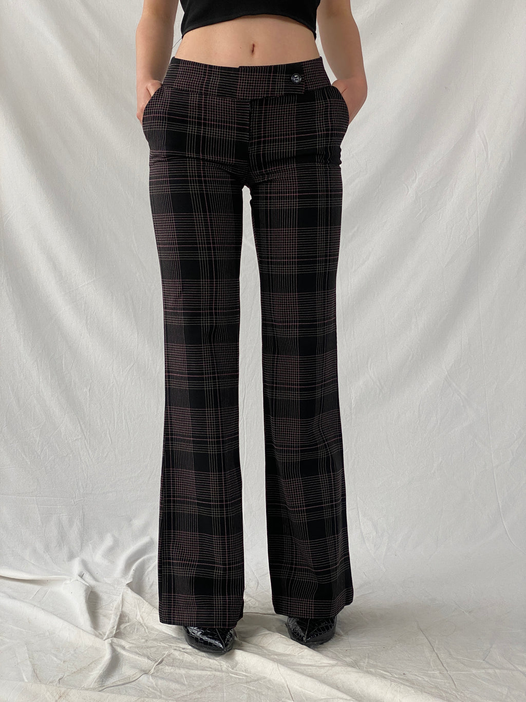 Legio Mayinda Women’s Black and Pink Plaid Flare Leg Work Pants - XS