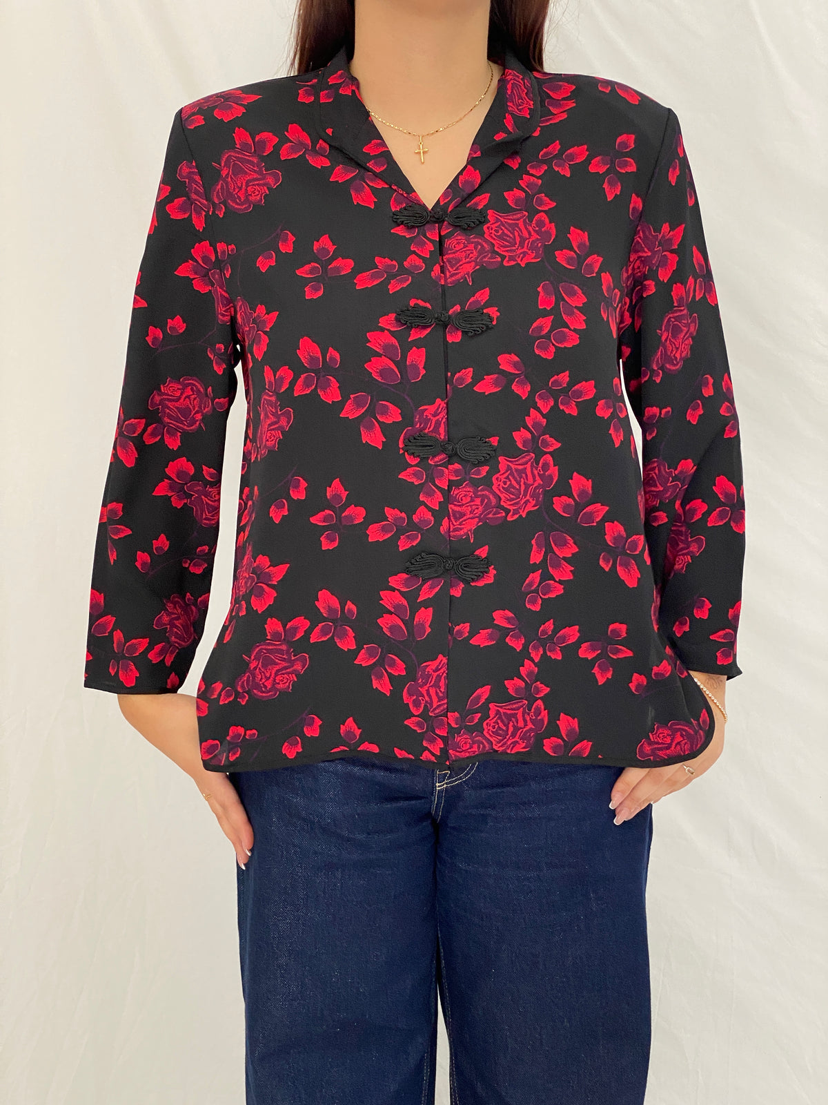 Vintage Y2K Richness Fashion Black & Red Floral Mandarin Collar Blouse - XL Vintage Y2K Richness Fashion Black & Red Floral Mandarin Collar Blouse - XL